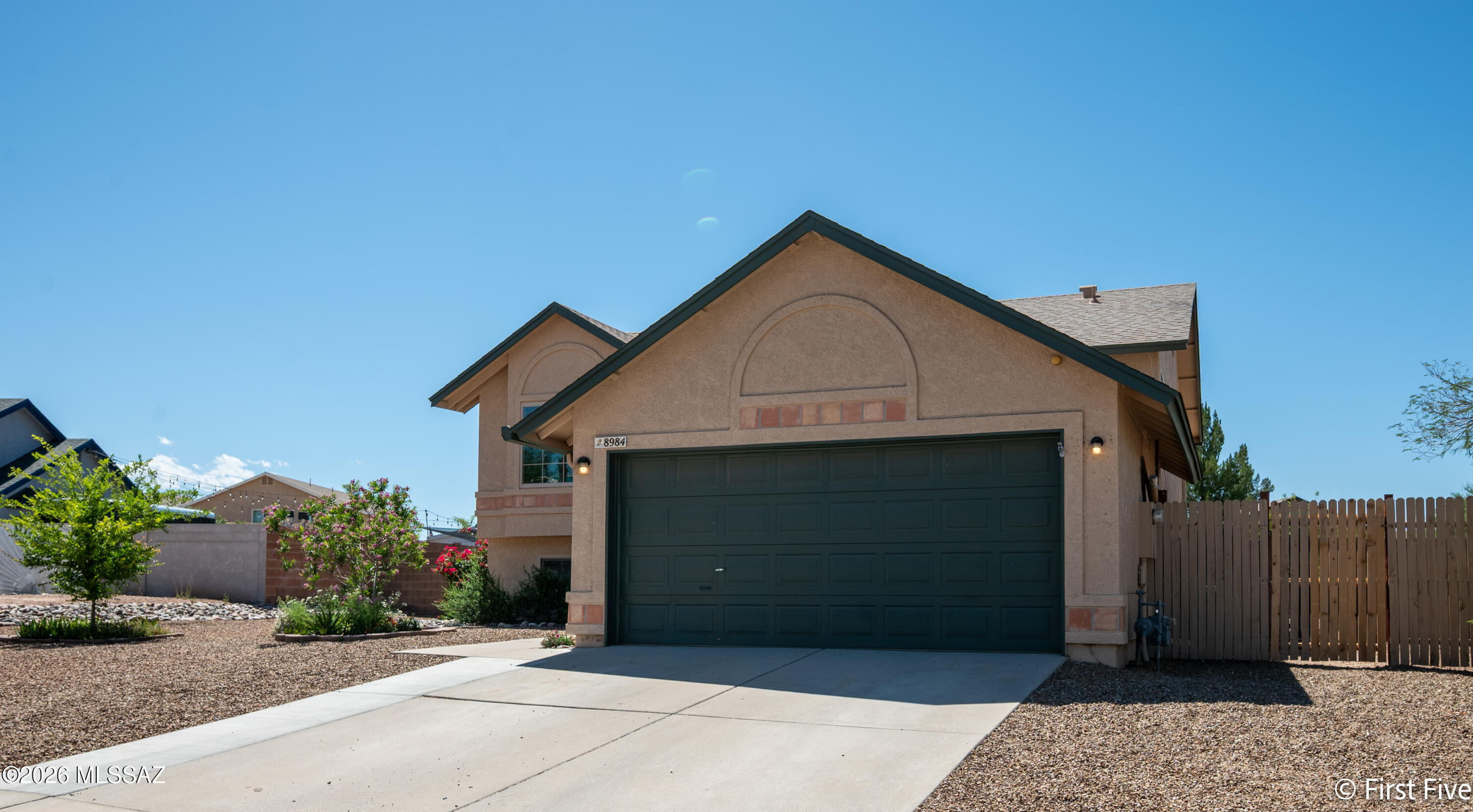 Countryside Terrace (240-398) - Residential Lease