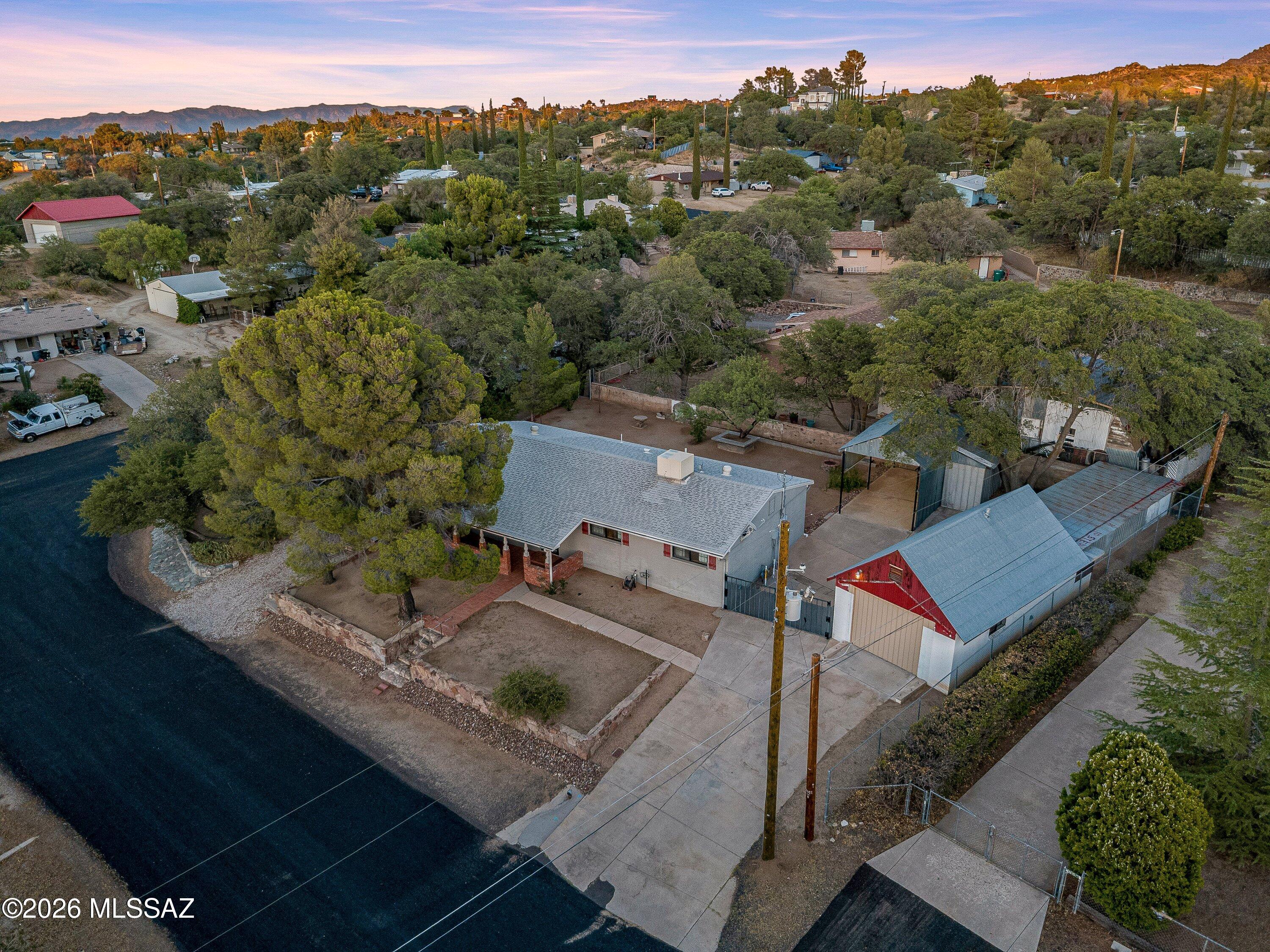 Los Robles Estates - Residential