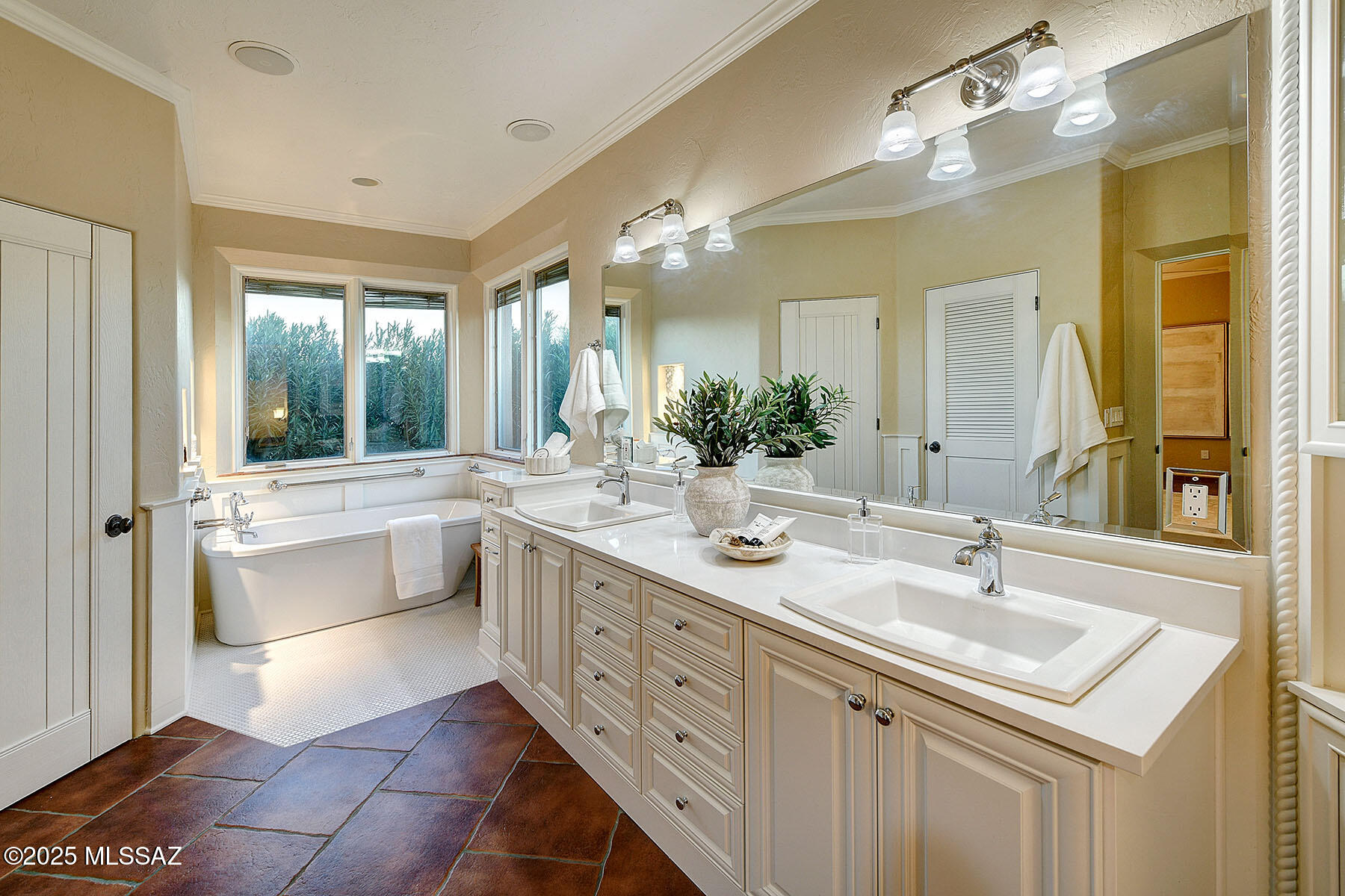 Catalina Foothills Estates NO. 10 (212-232) - Residential