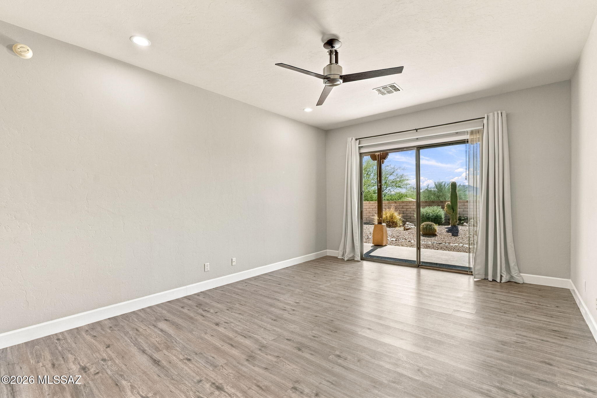 Rancho Del Lago (389-465) - Residential