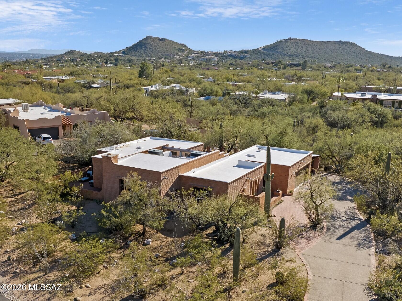 Sabino Town And Country Estates (1-77) - Residential