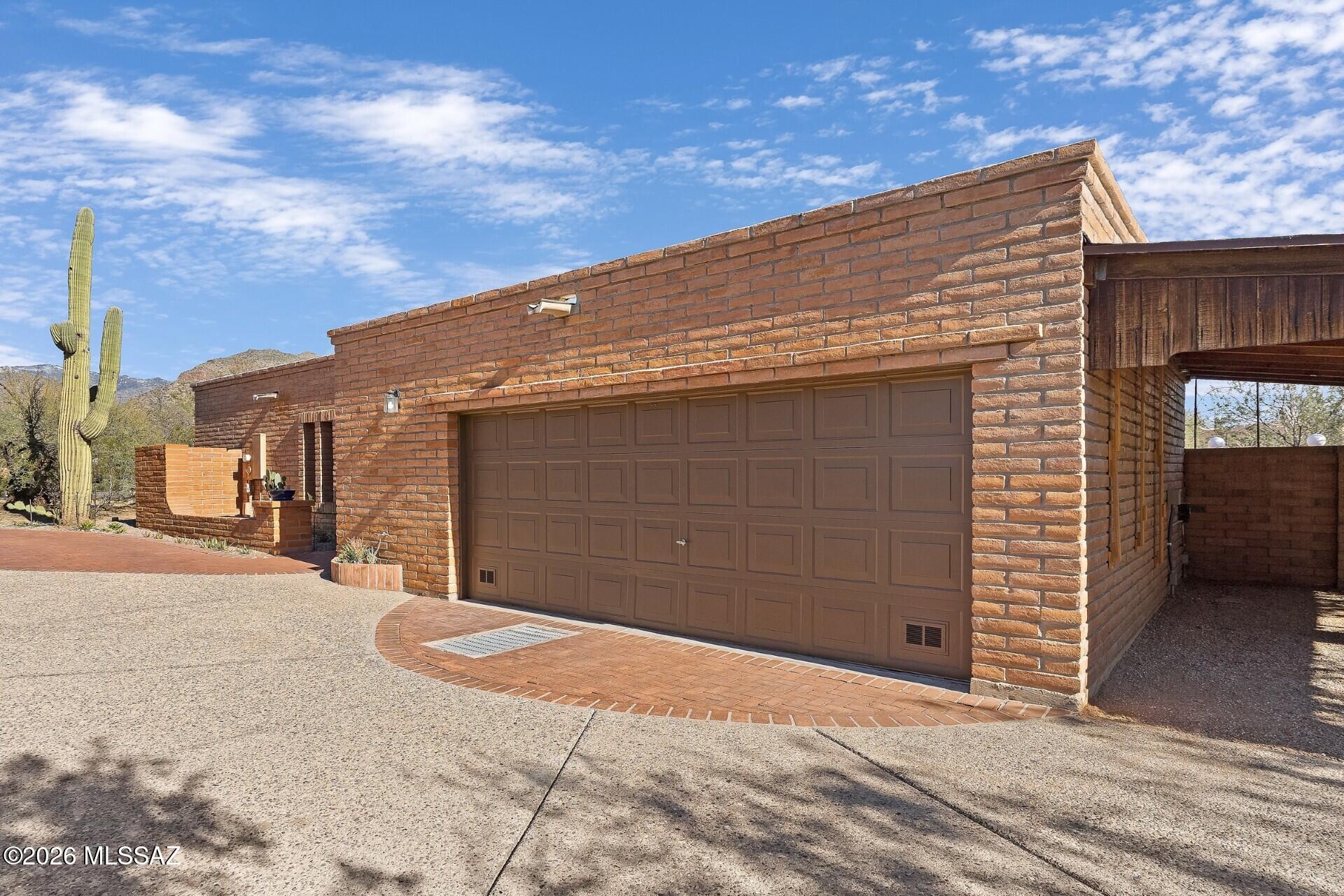 Sabino Town And Country Estates (1-77) - Residential