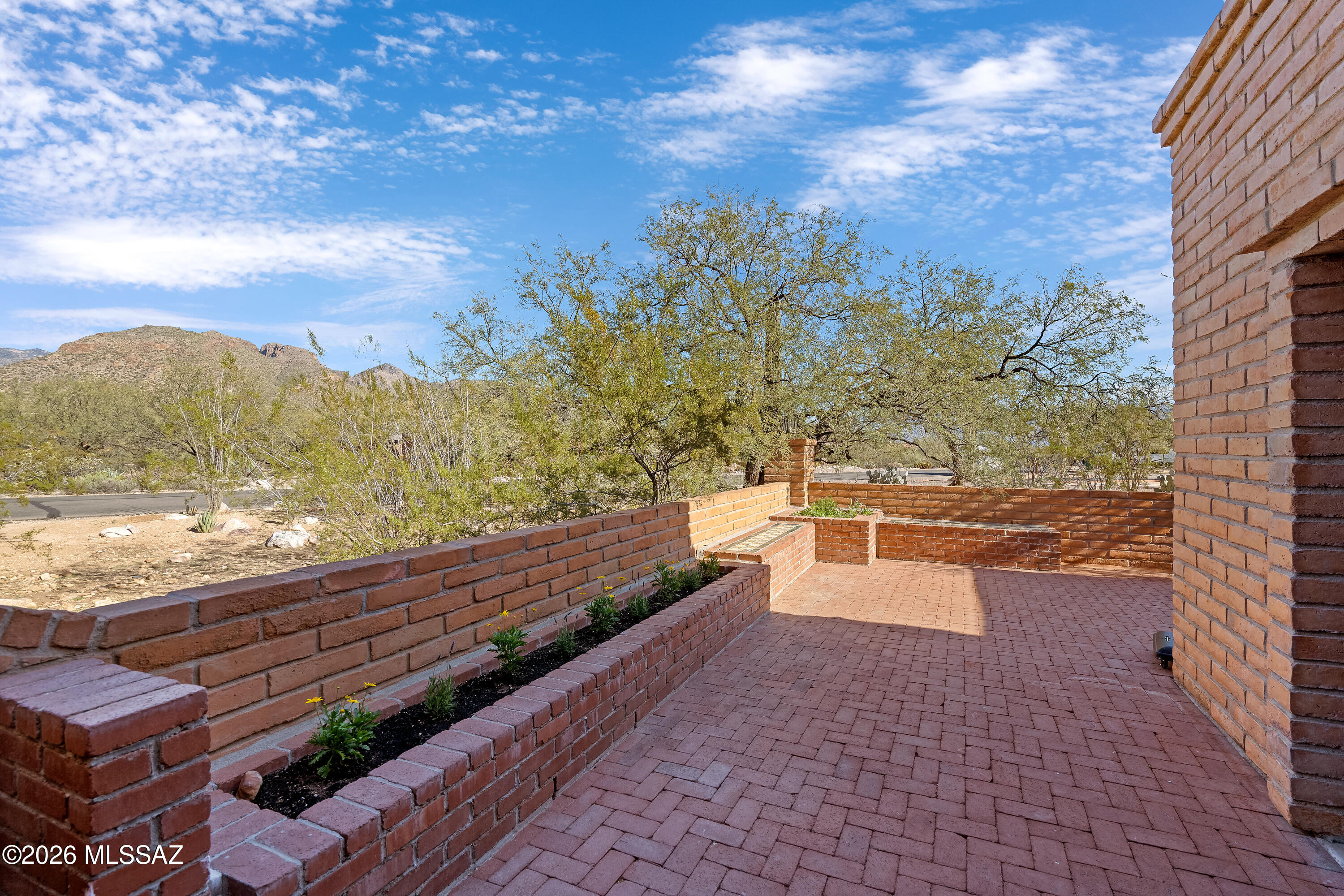 Sabino Town And Country Estates (1-77) - Residential