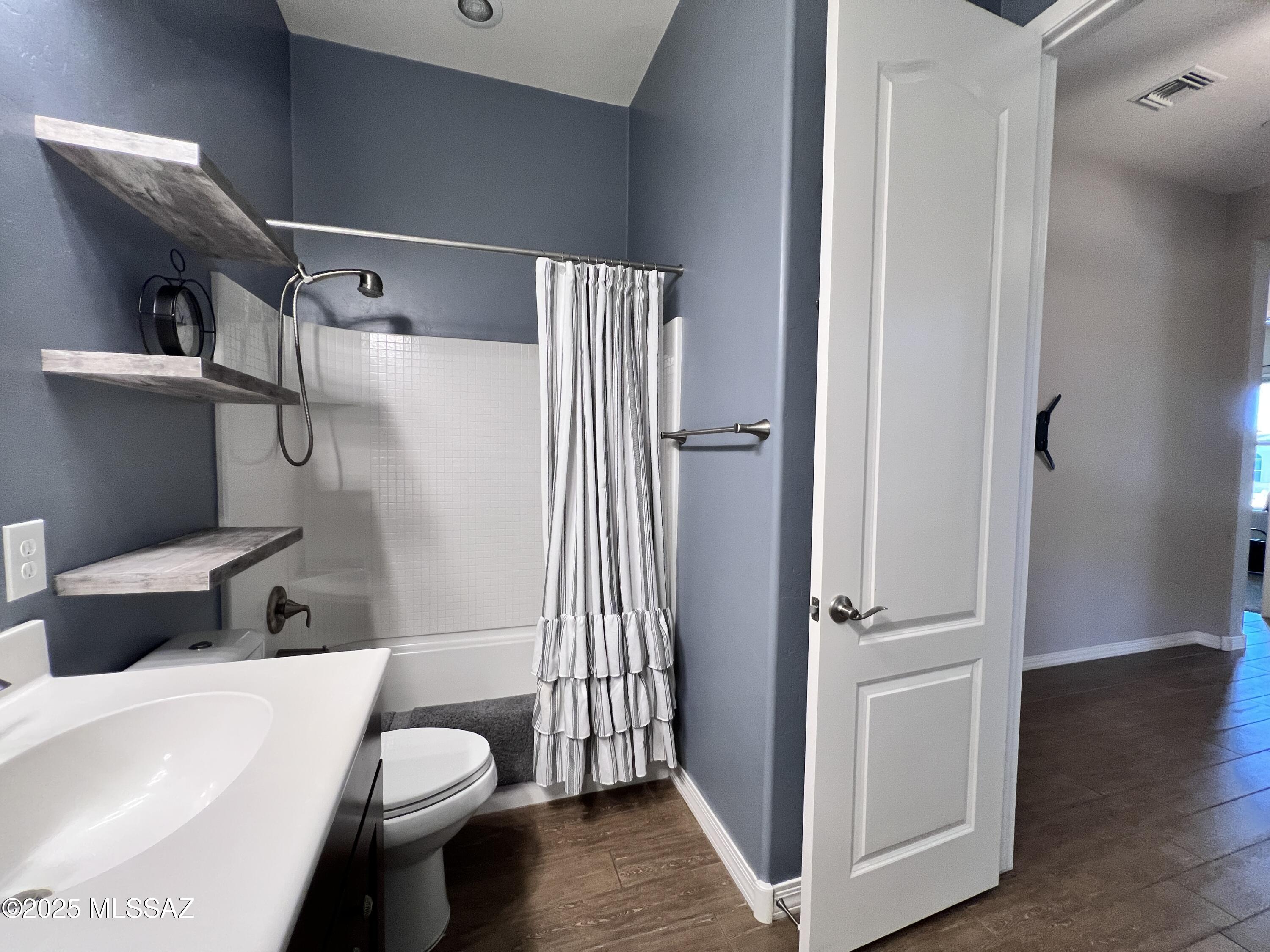 Los Saguaros At Dove Mountain SQ20121640199 - Residential Lease