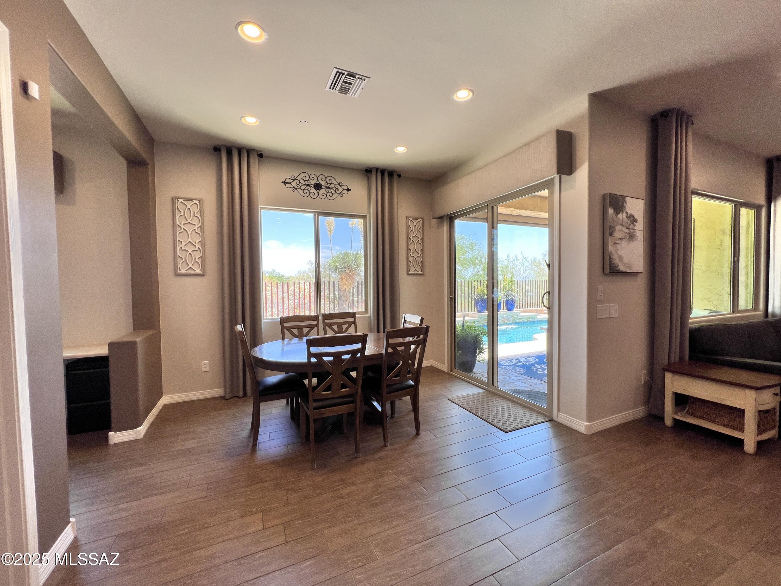 Los Saguaros At Dove Mountain SQ20121640199 - Residential Lease