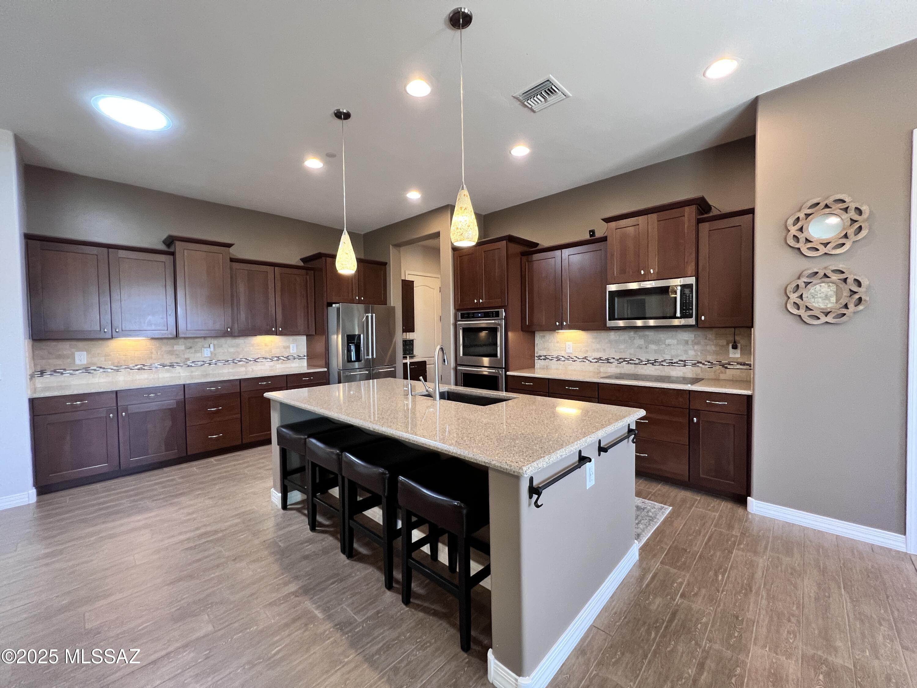 Los Saguaros At Dove Mountain SQ20121640199 - Residential Lease
