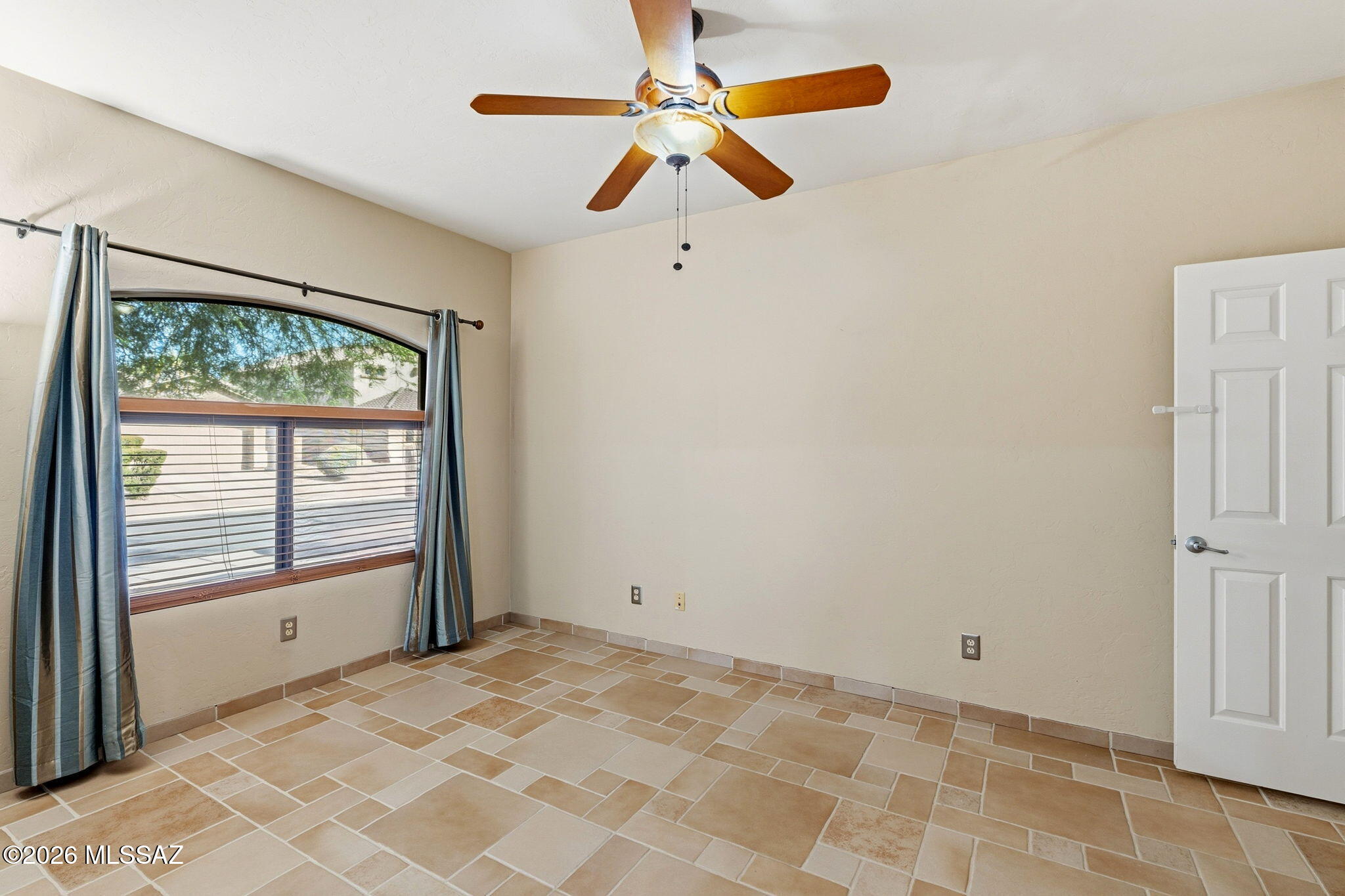 Silverbell Place (1-153) - Residential