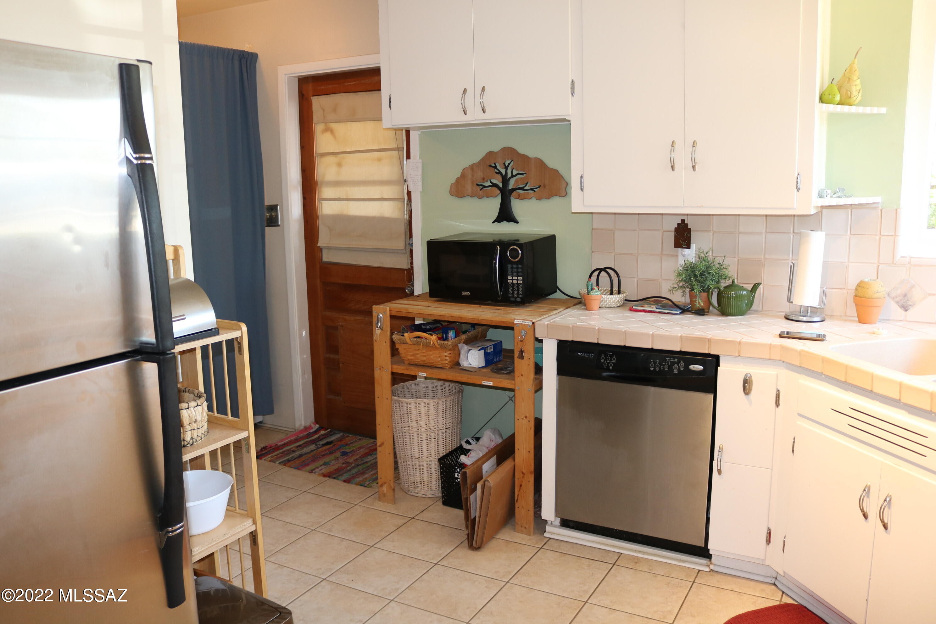 Del Monte Village - Residential Lease