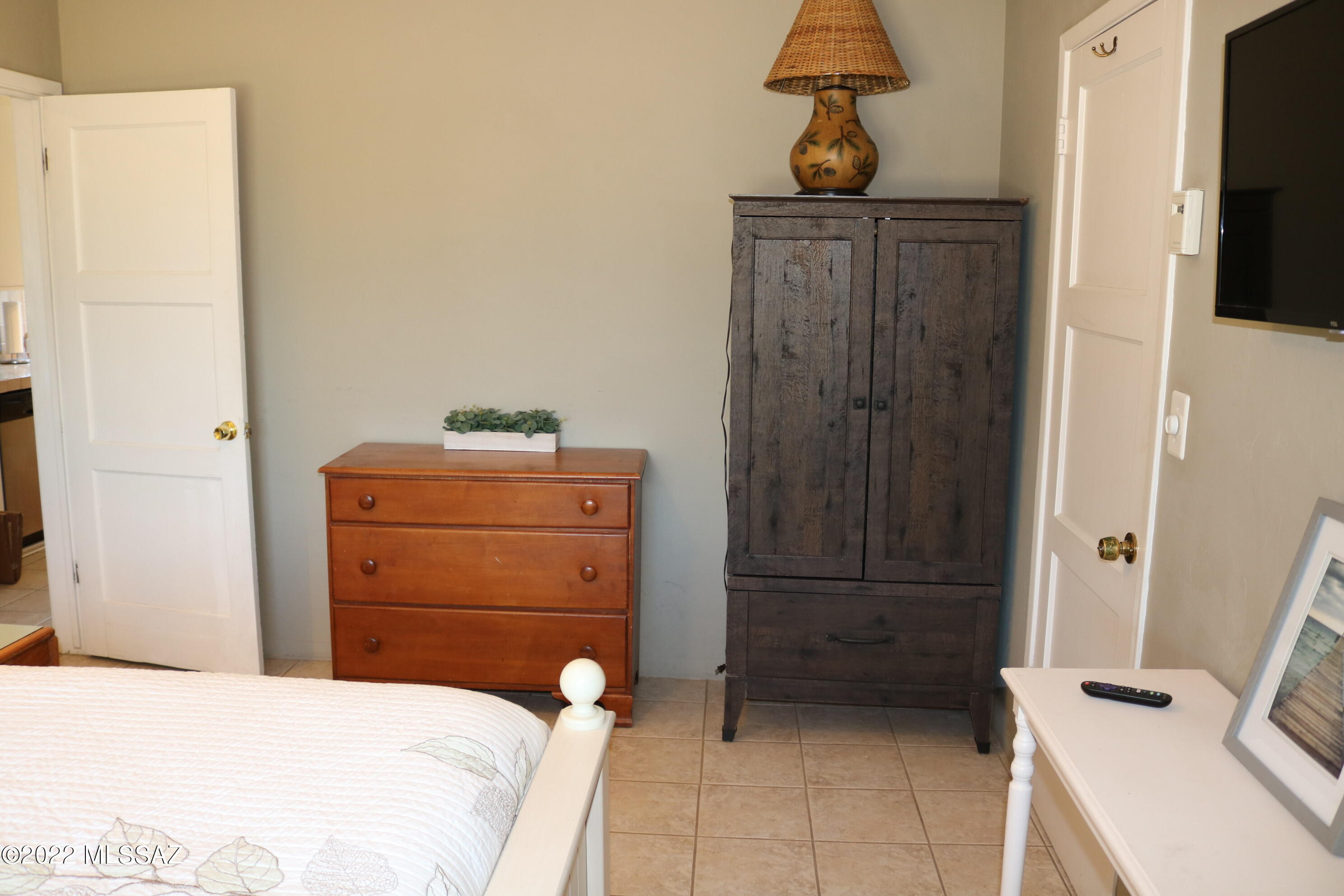 Del Monte Village - Residential Lease