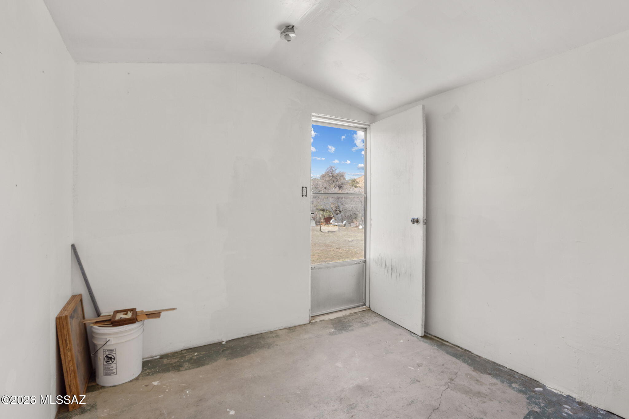 Unsubdivided - Residential
