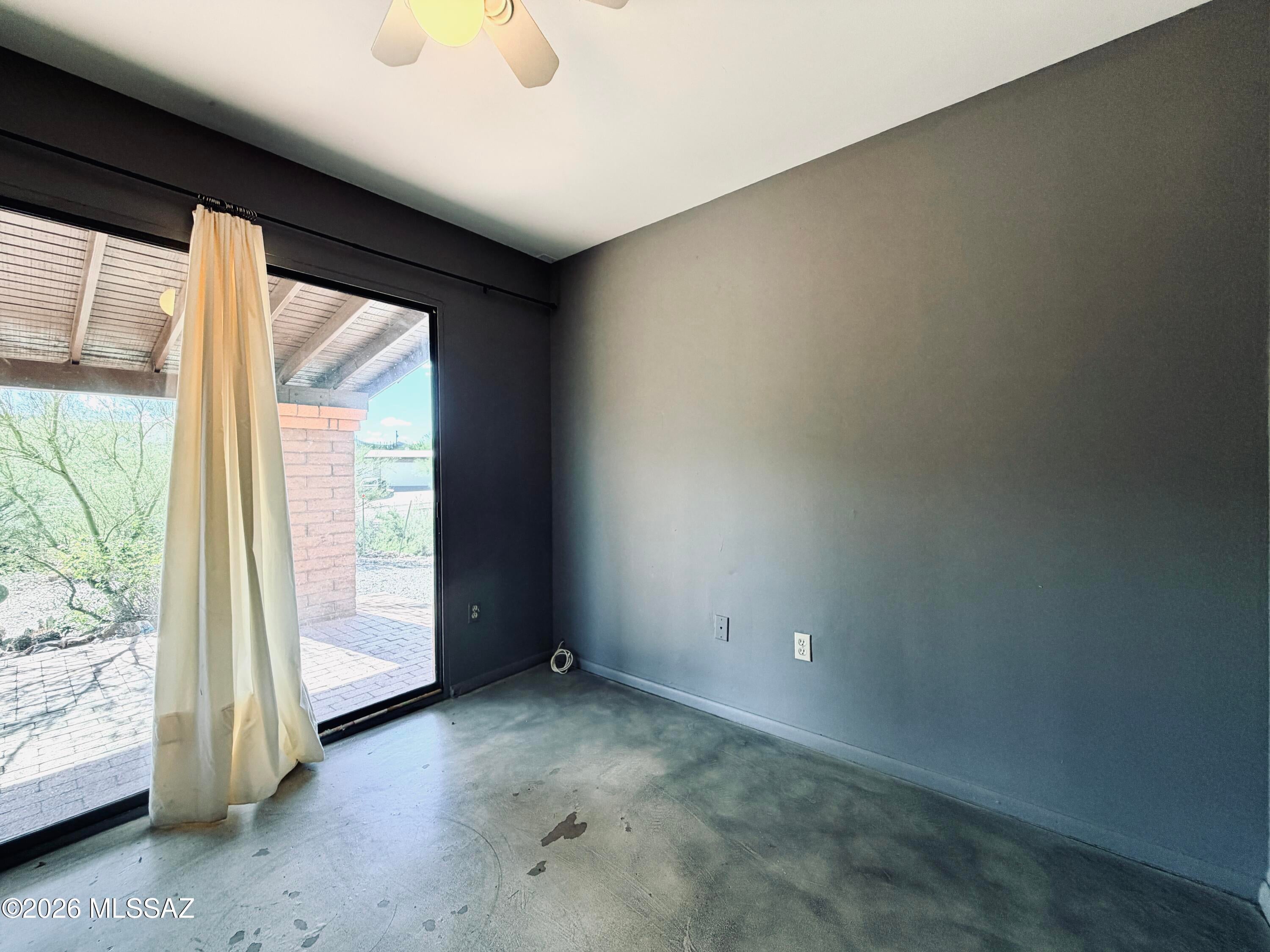 Paradise Mountain Estates - Residential Lease