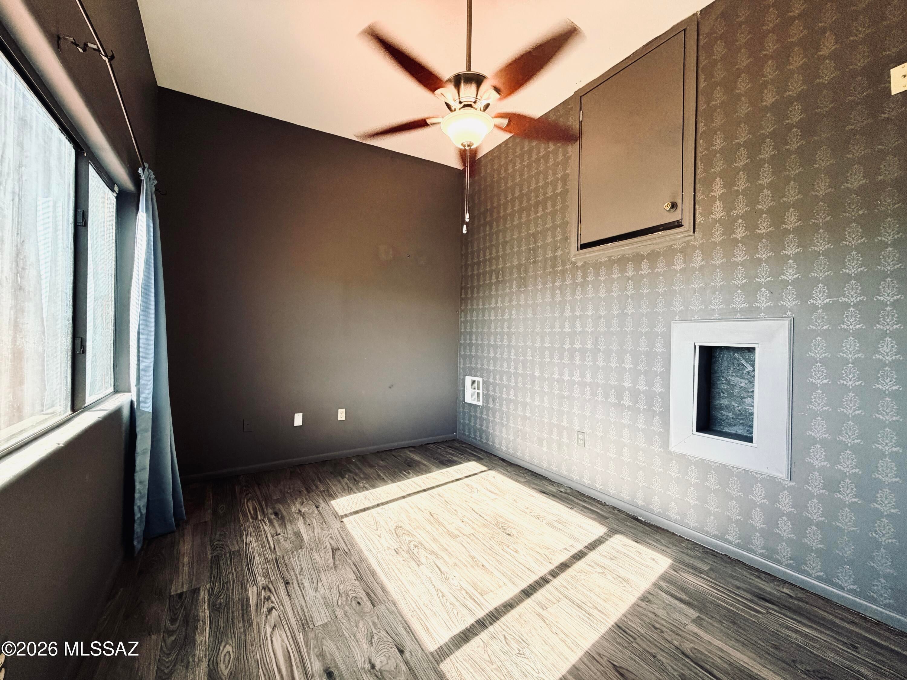 Paradise Mountain Estates - Residential Lease