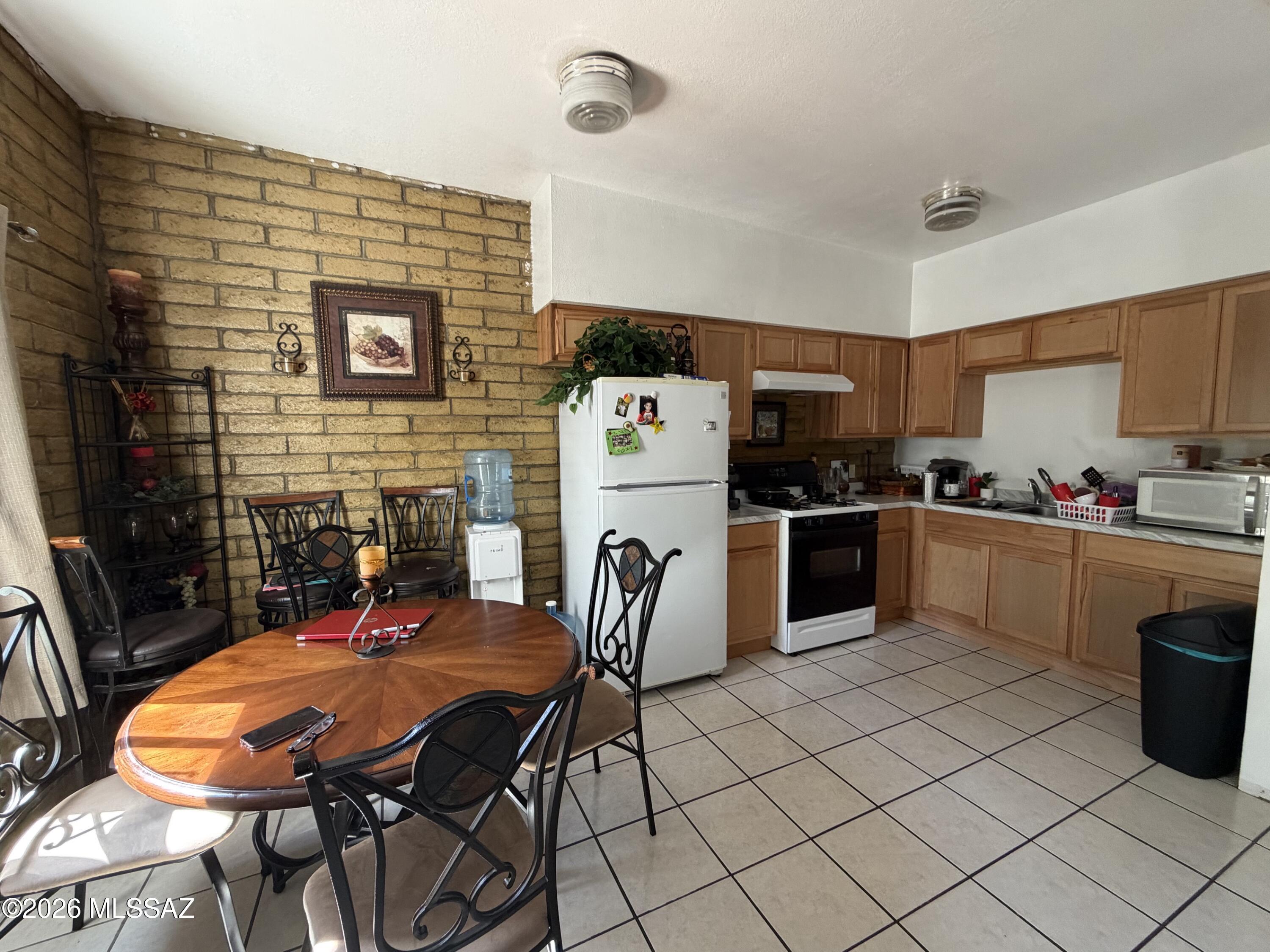 Rio Rico Villas - Residential Income