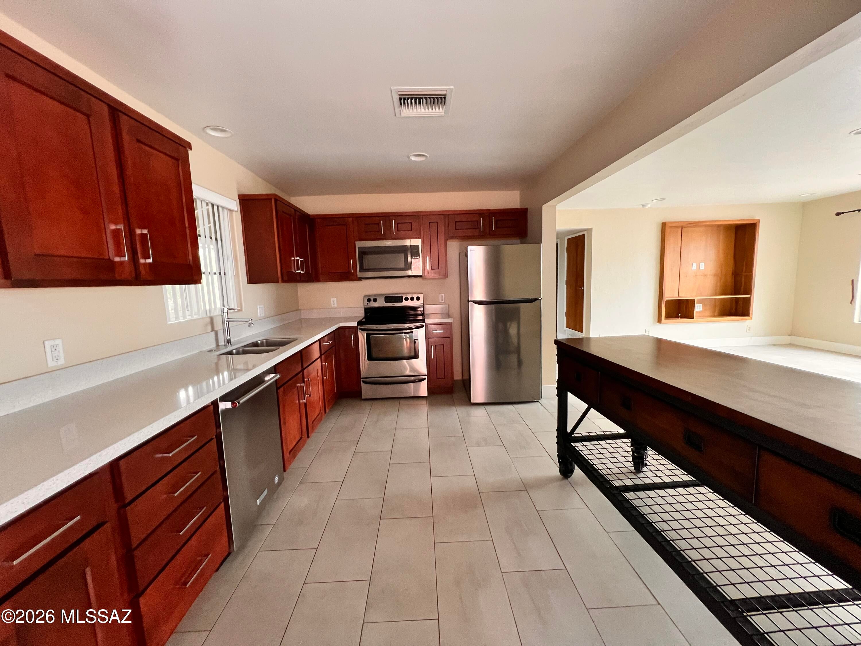 Highland Vista - Residential Lease