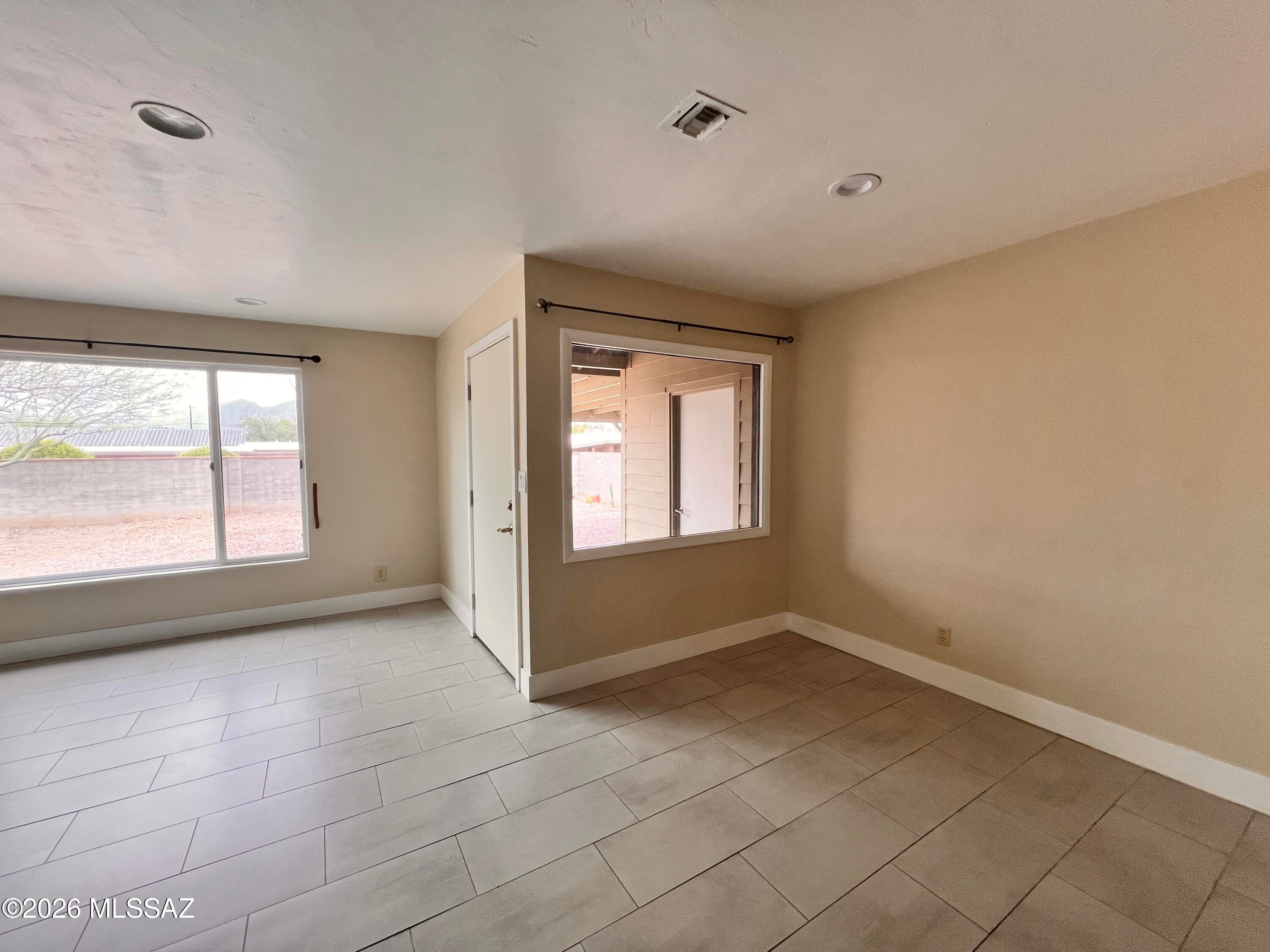 Highland Vista - Residential Lease