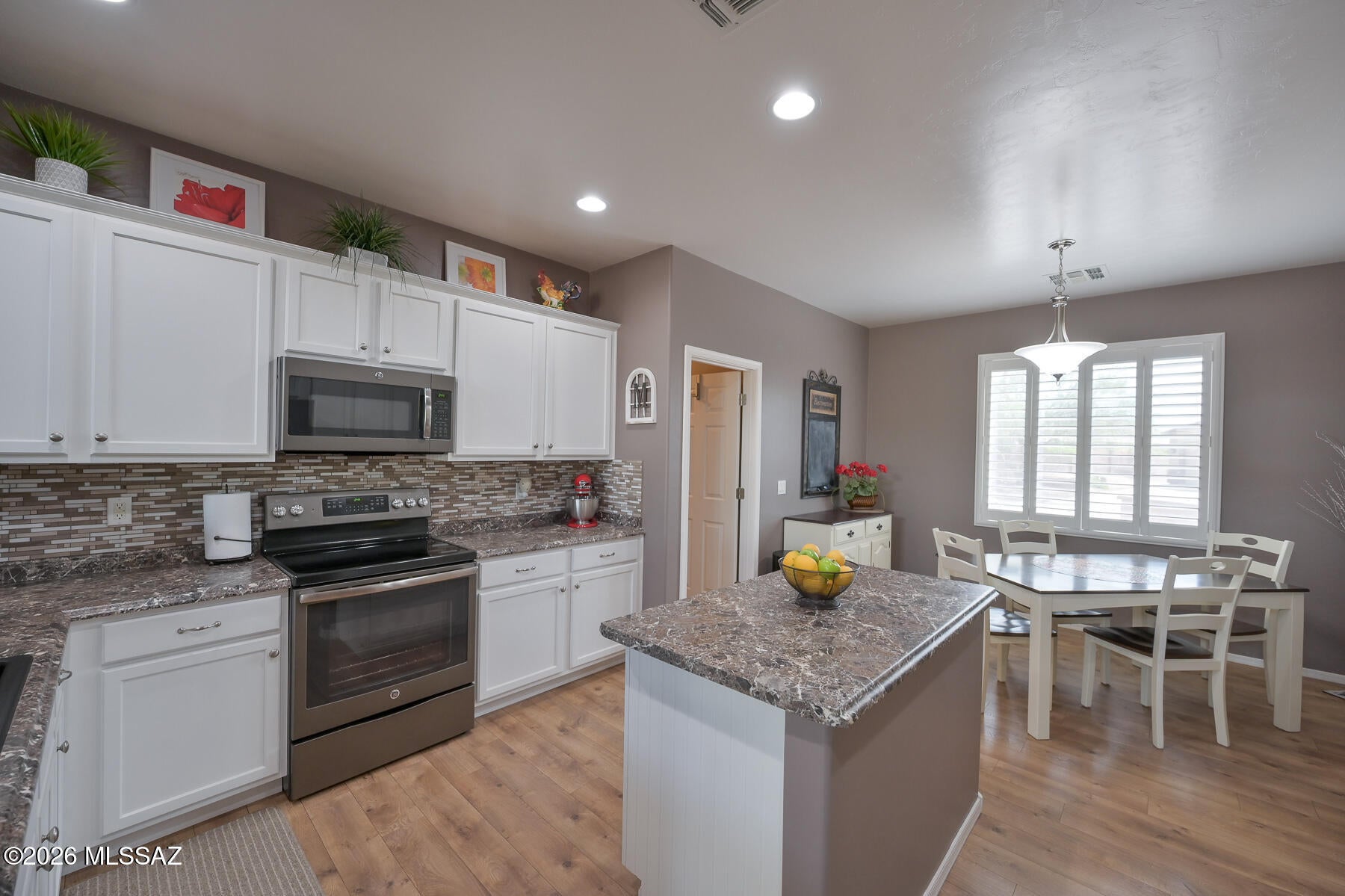 Rancho Del Lago (101-206) - Residential