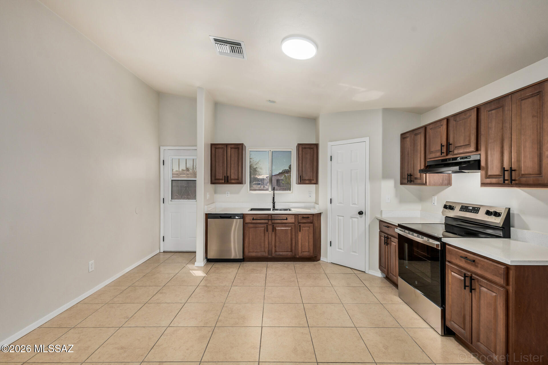 Sunland Vista - Residential