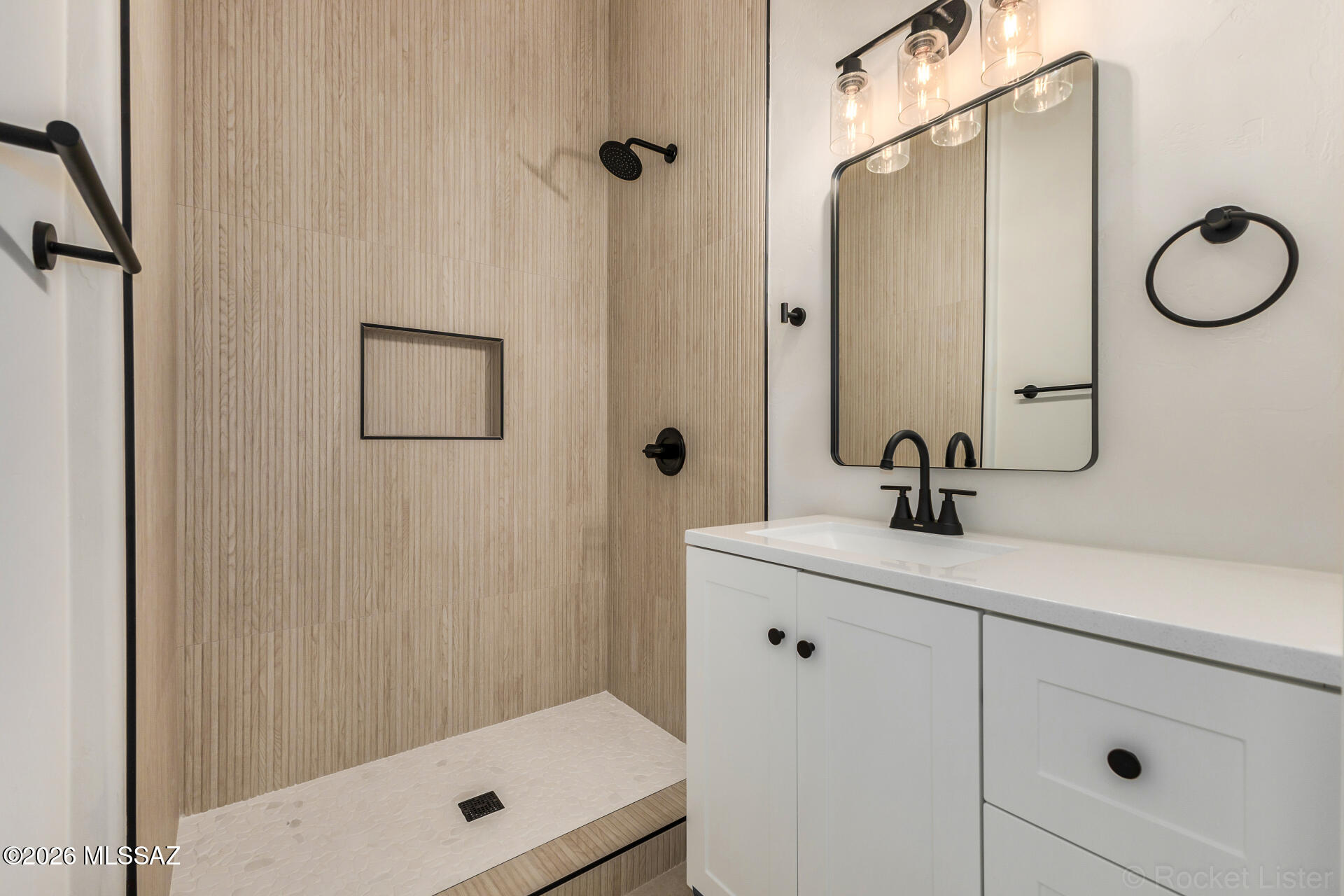 Sunland Vista - Residential