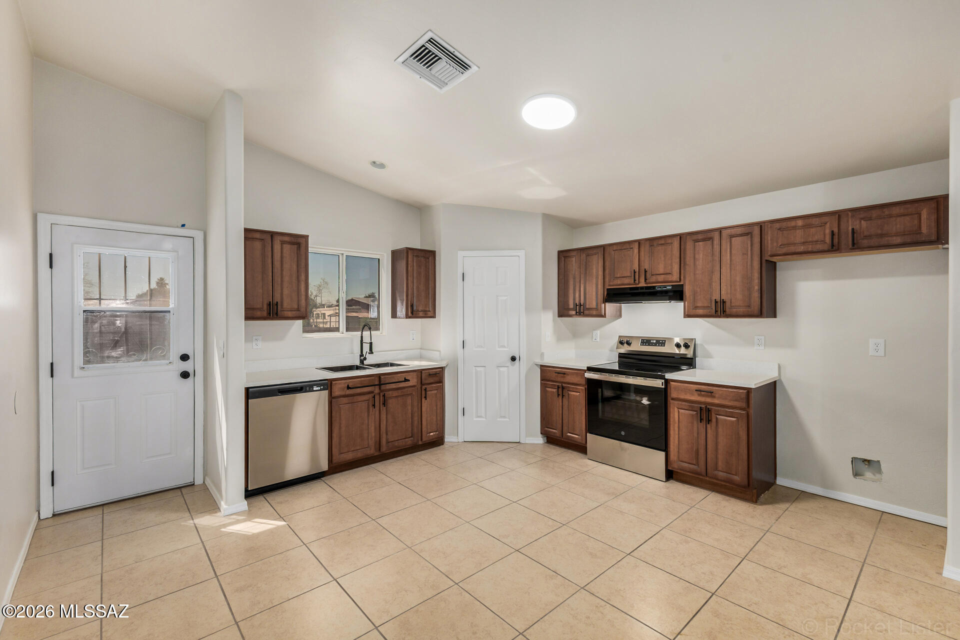 Sunland Vista - Residential