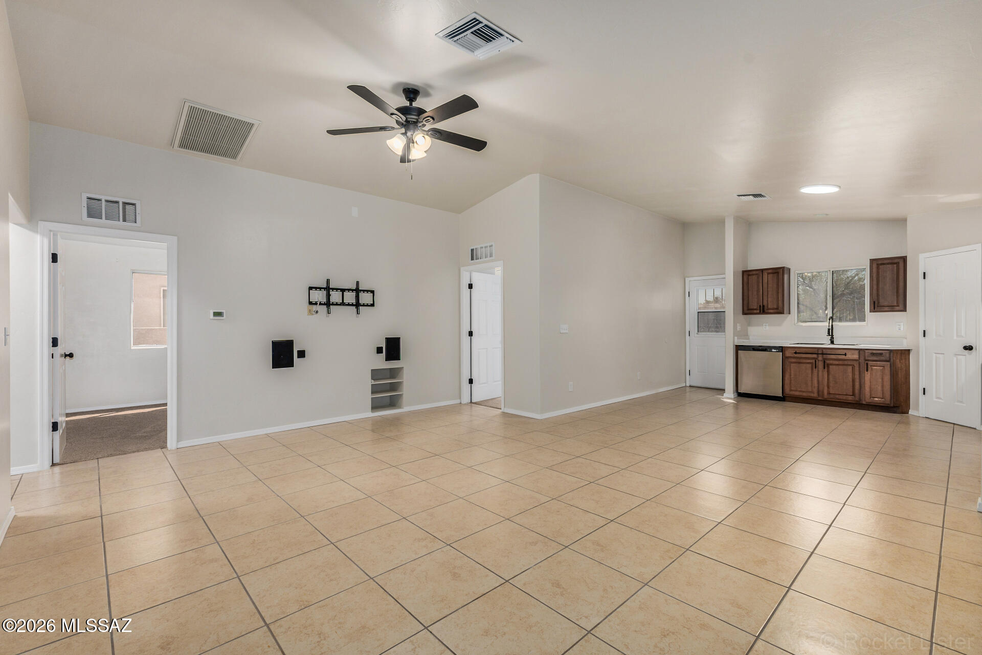 Sunland Vista - Residential