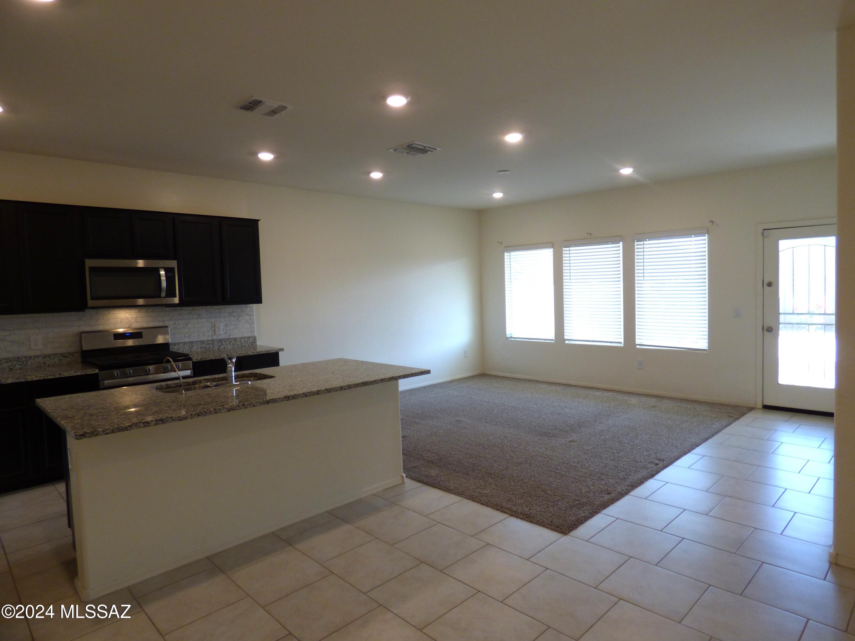 Saguaro Bloom - Residential Lease