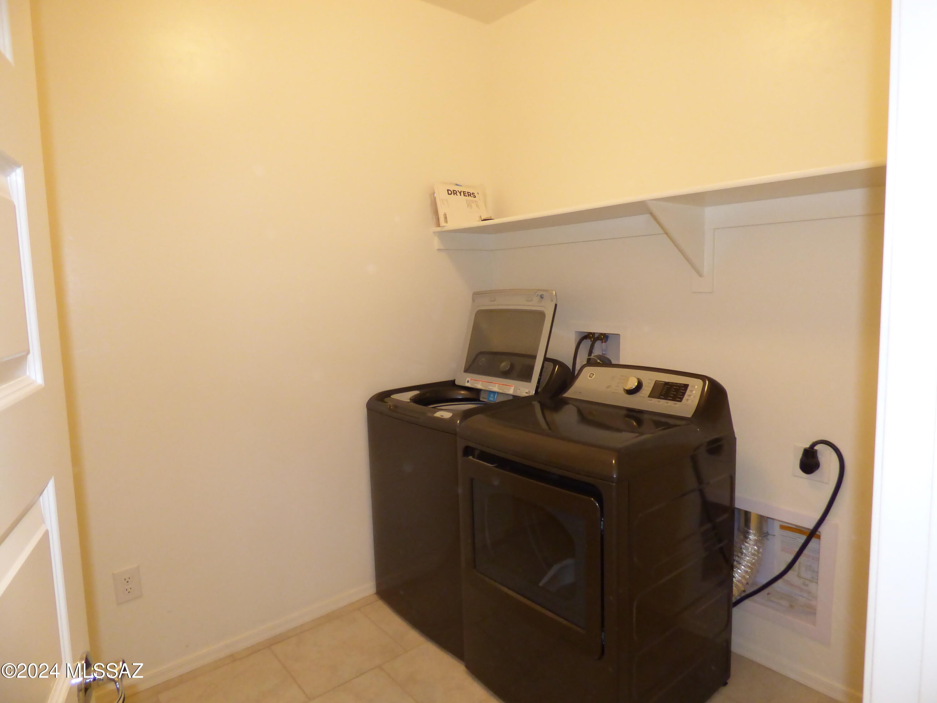 Saguaro Bloom - Residential Lease