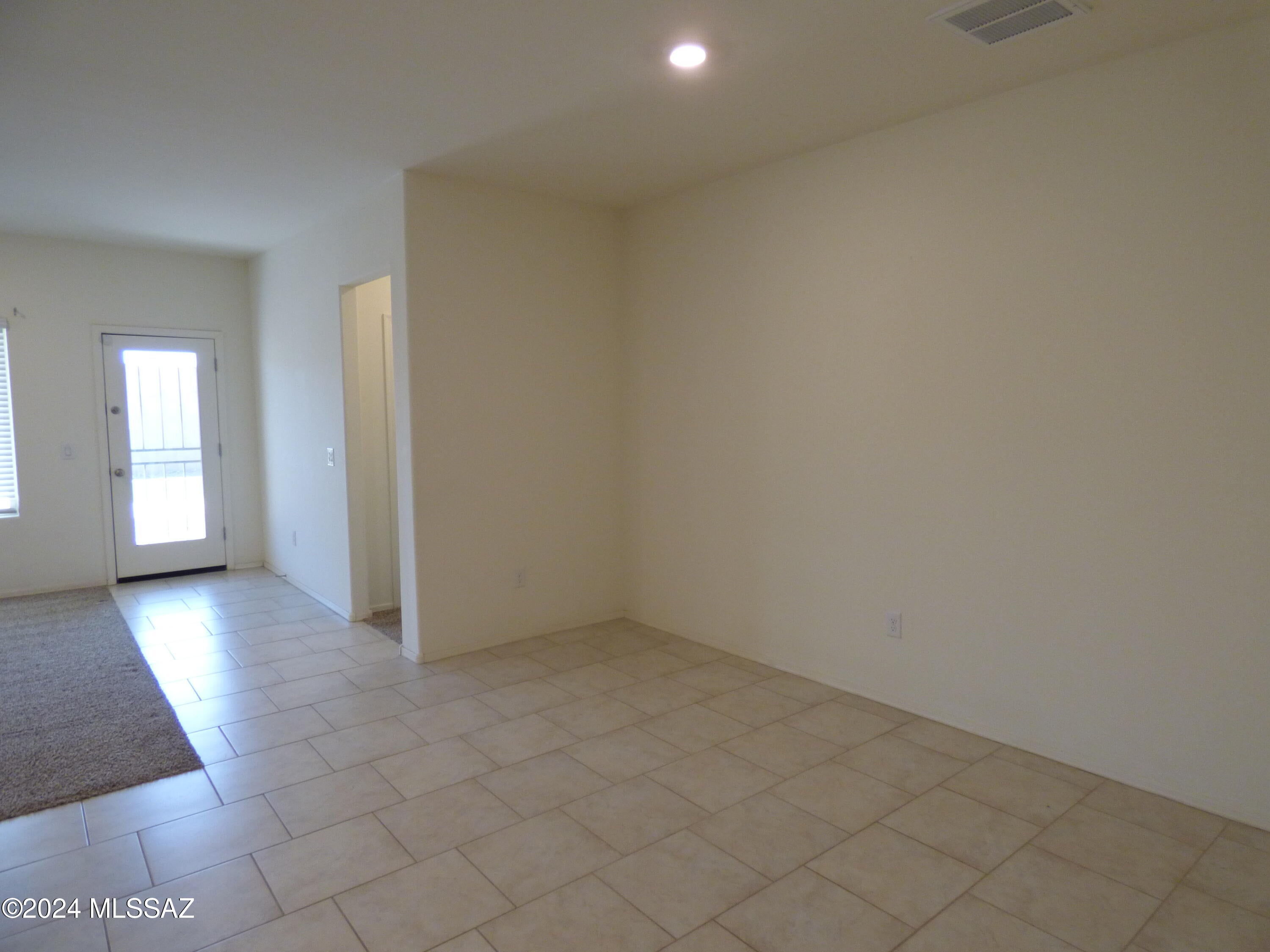 Saguaro Bloom - Residential Lease