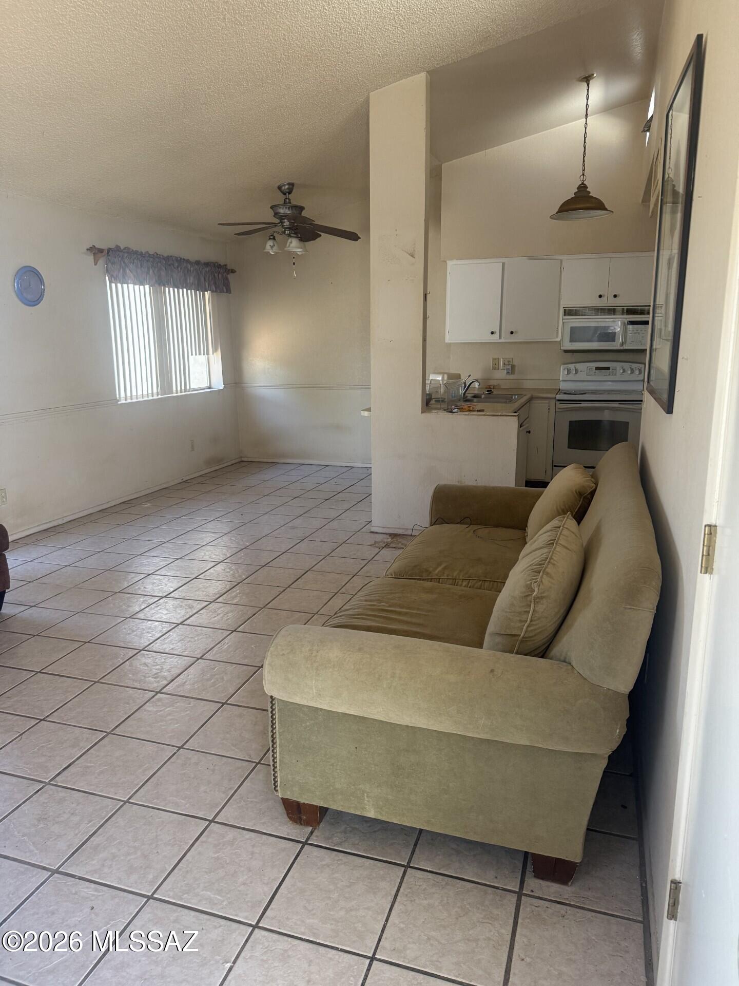 Madera Canyon Townhouses (1-43) - Residential