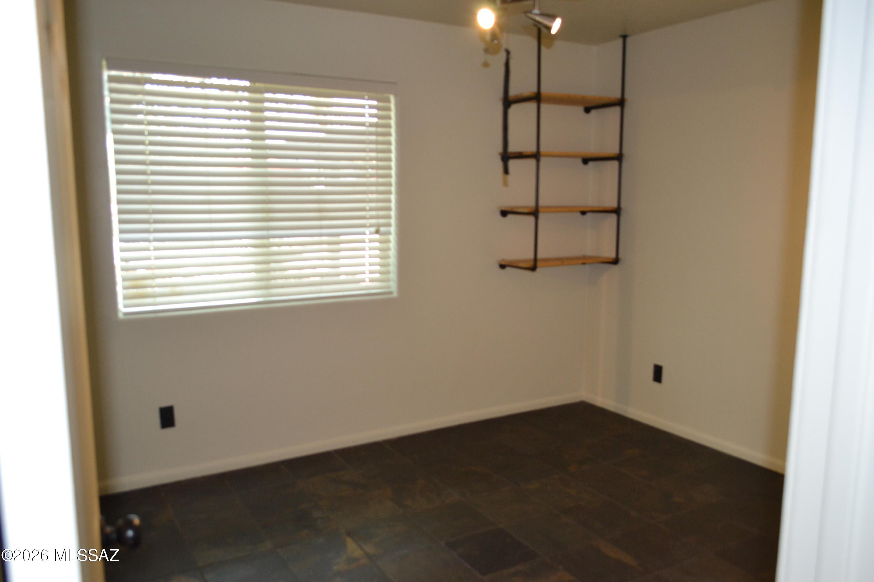 Westview(1-142) - Residential Lease