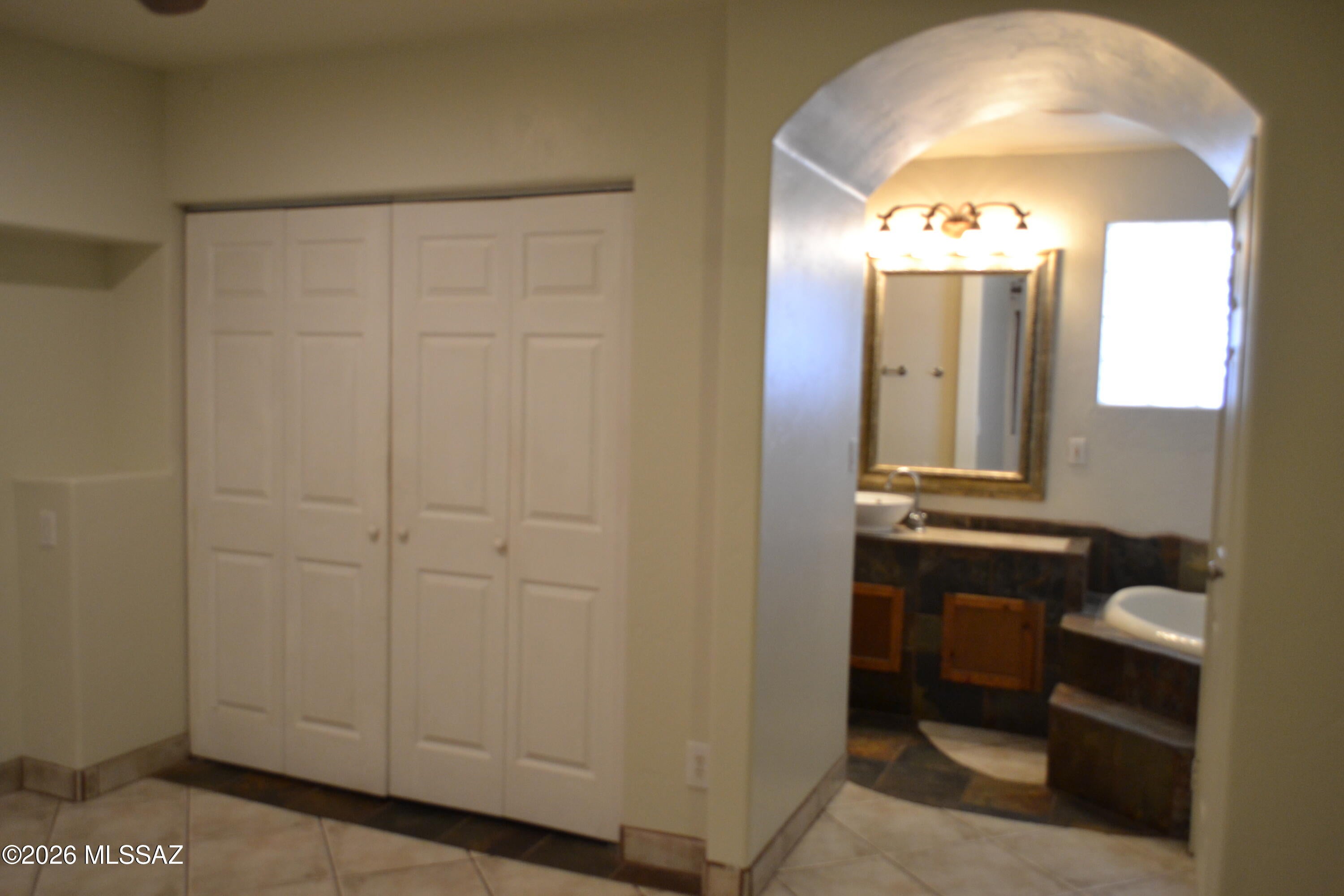 Westview(1-142) - Residential Lease