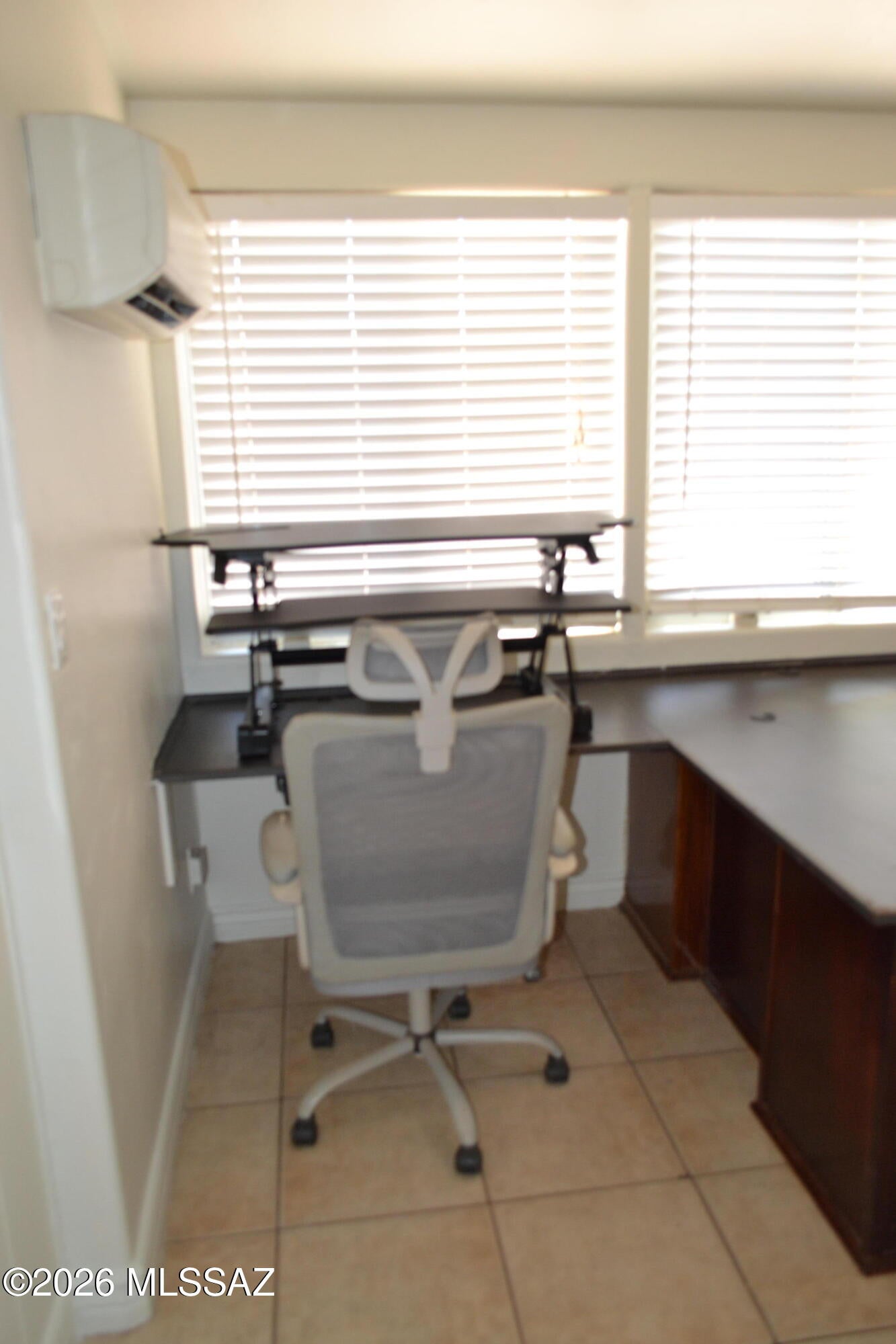 Westview(1-142) - Residential Lease