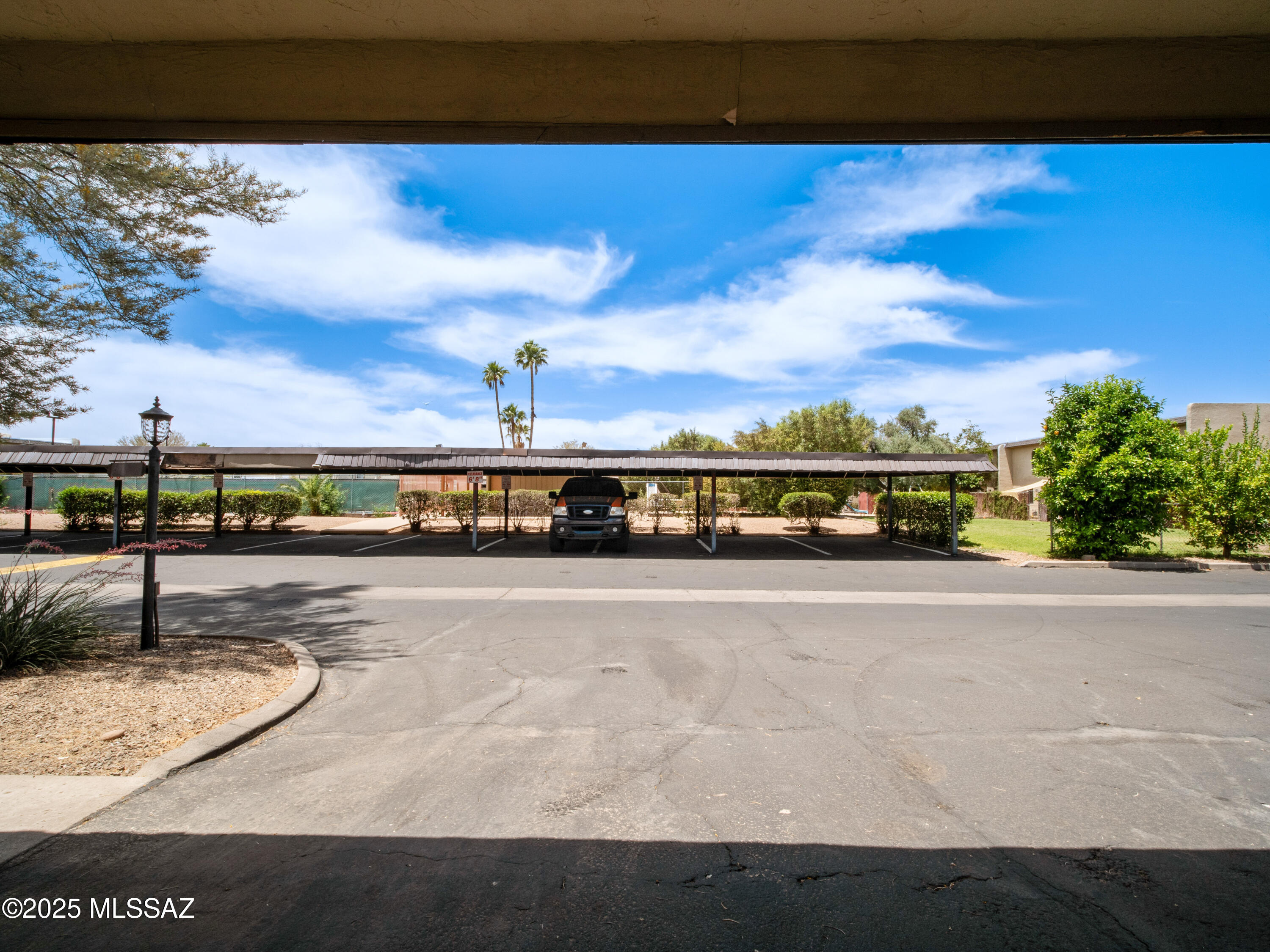 Valle Cereza (1-59) - Residential