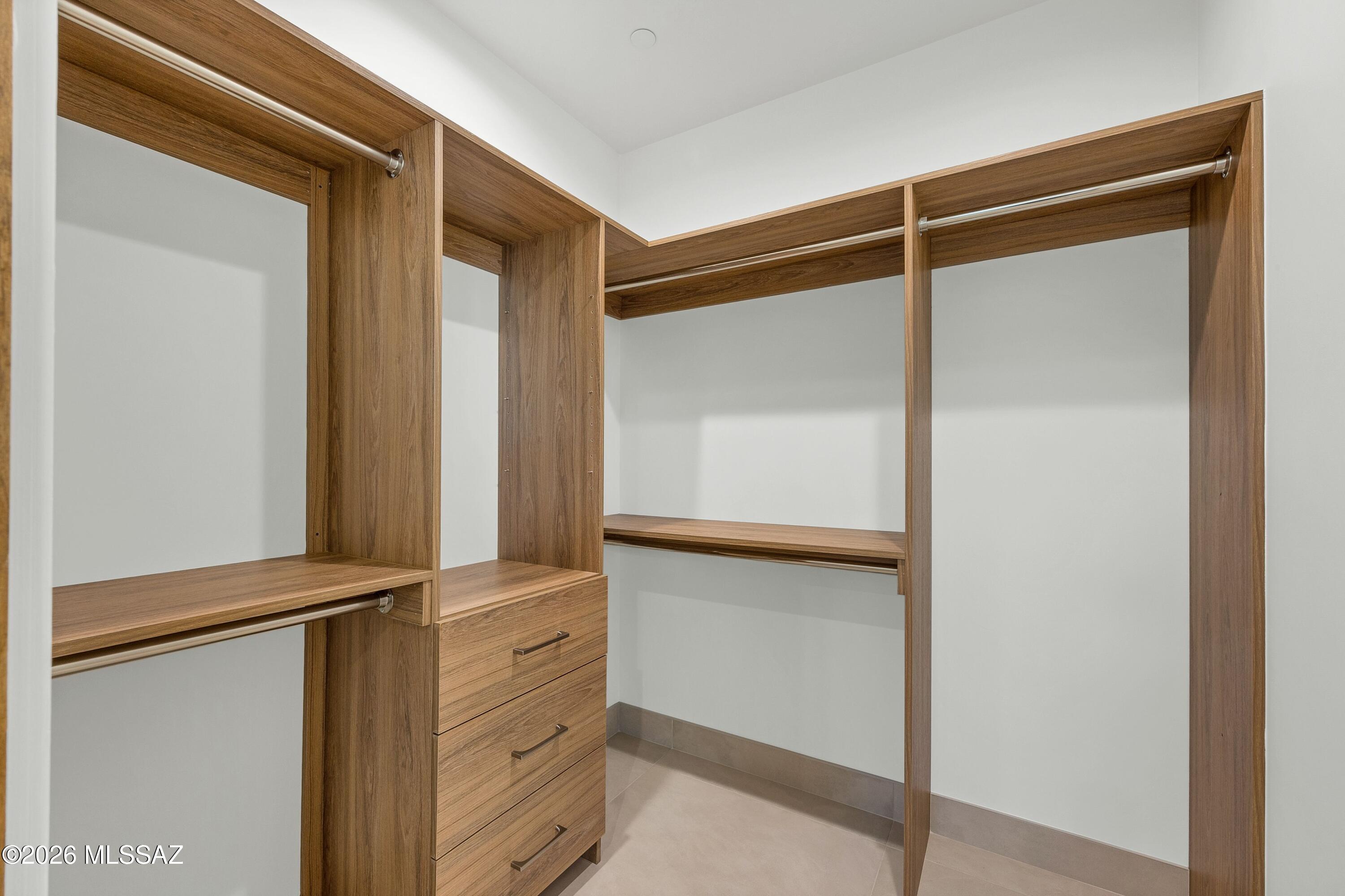 Stone Canyon VI - Residential