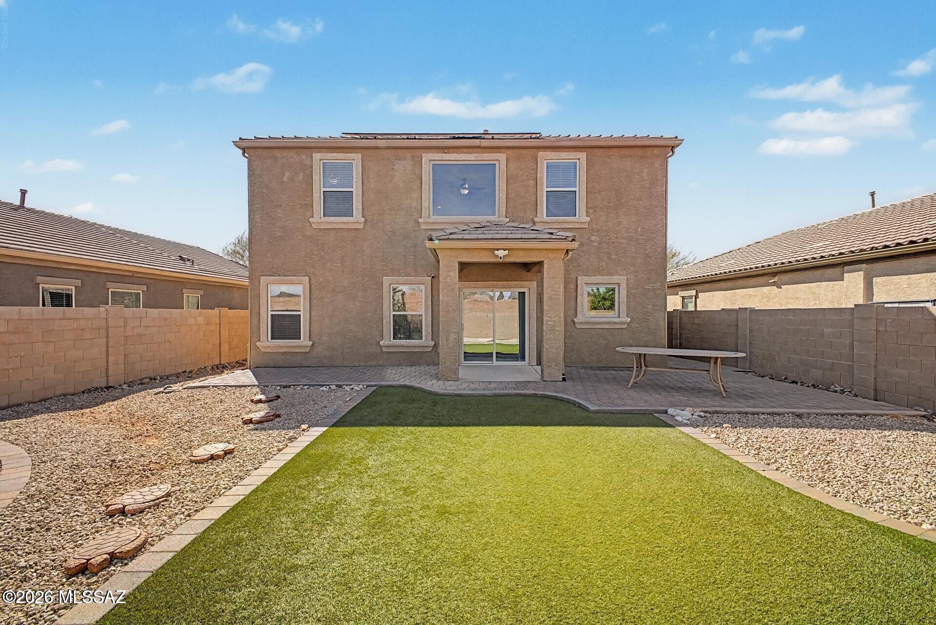 Saguaro Bloom - Residential