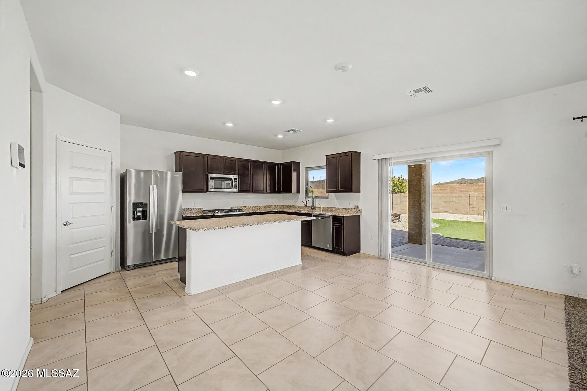 Saguaro Bloom - Residential