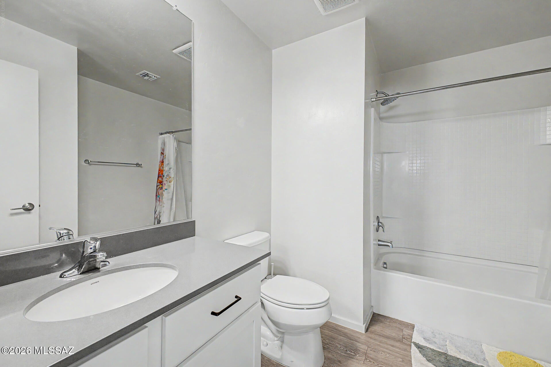 Camino Modern - Residential