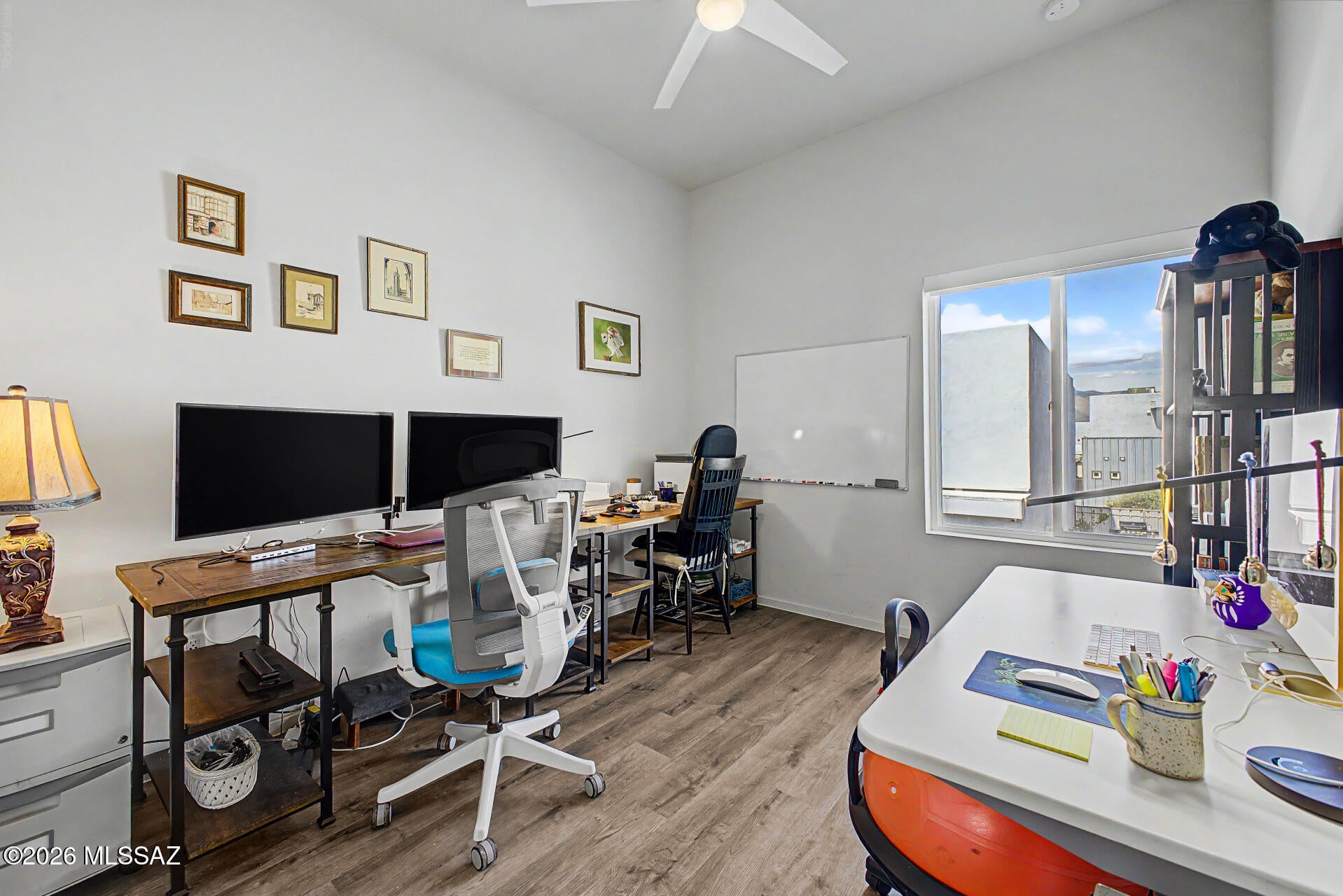 Camino Modern - Residential