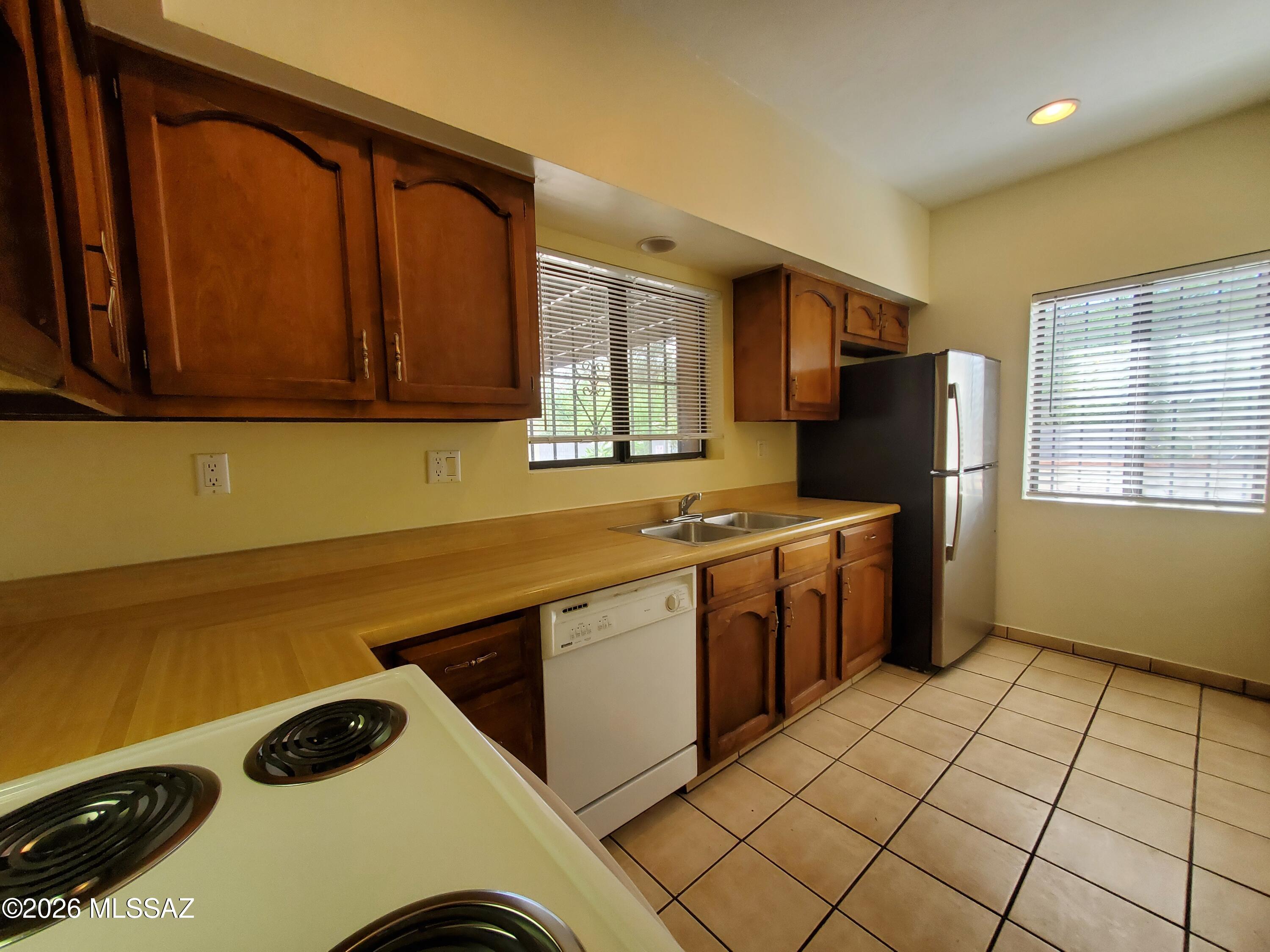 Limberlost Villas Townhouses (1-40) - Residential