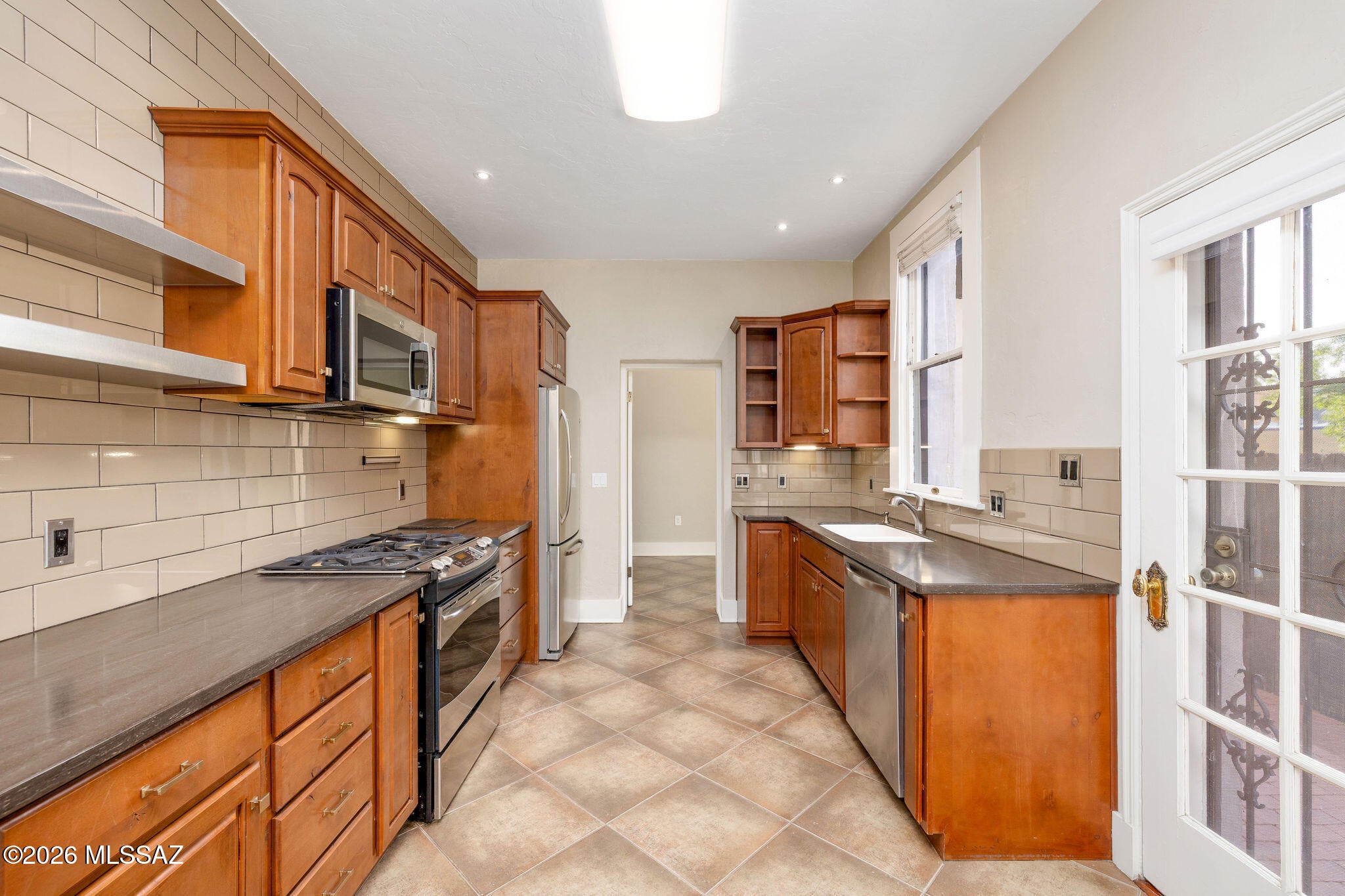 Tucson Resub Military Plaza - Residential