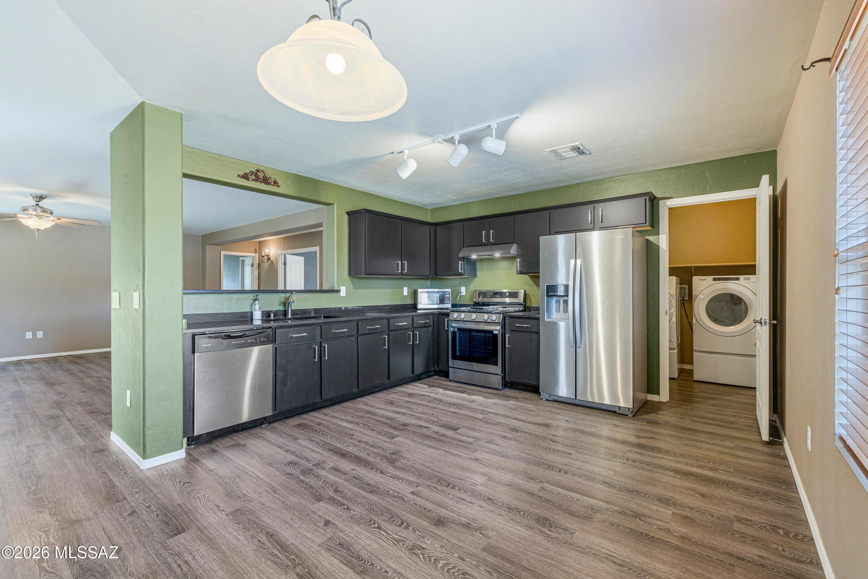 Harrison Terrace (1-74) - Residential