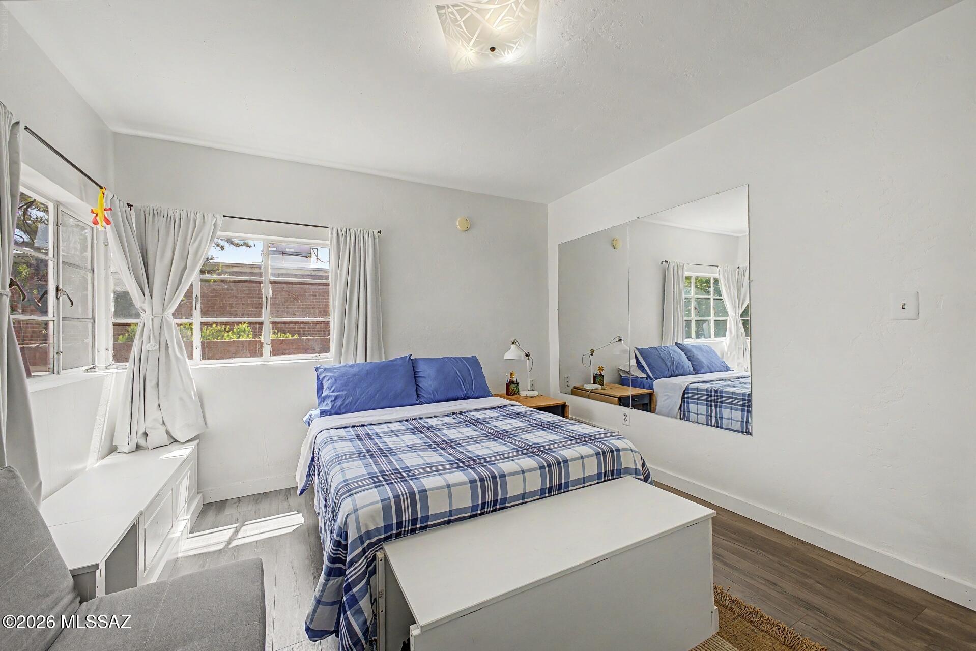Mountain View Acre Farms - Residential