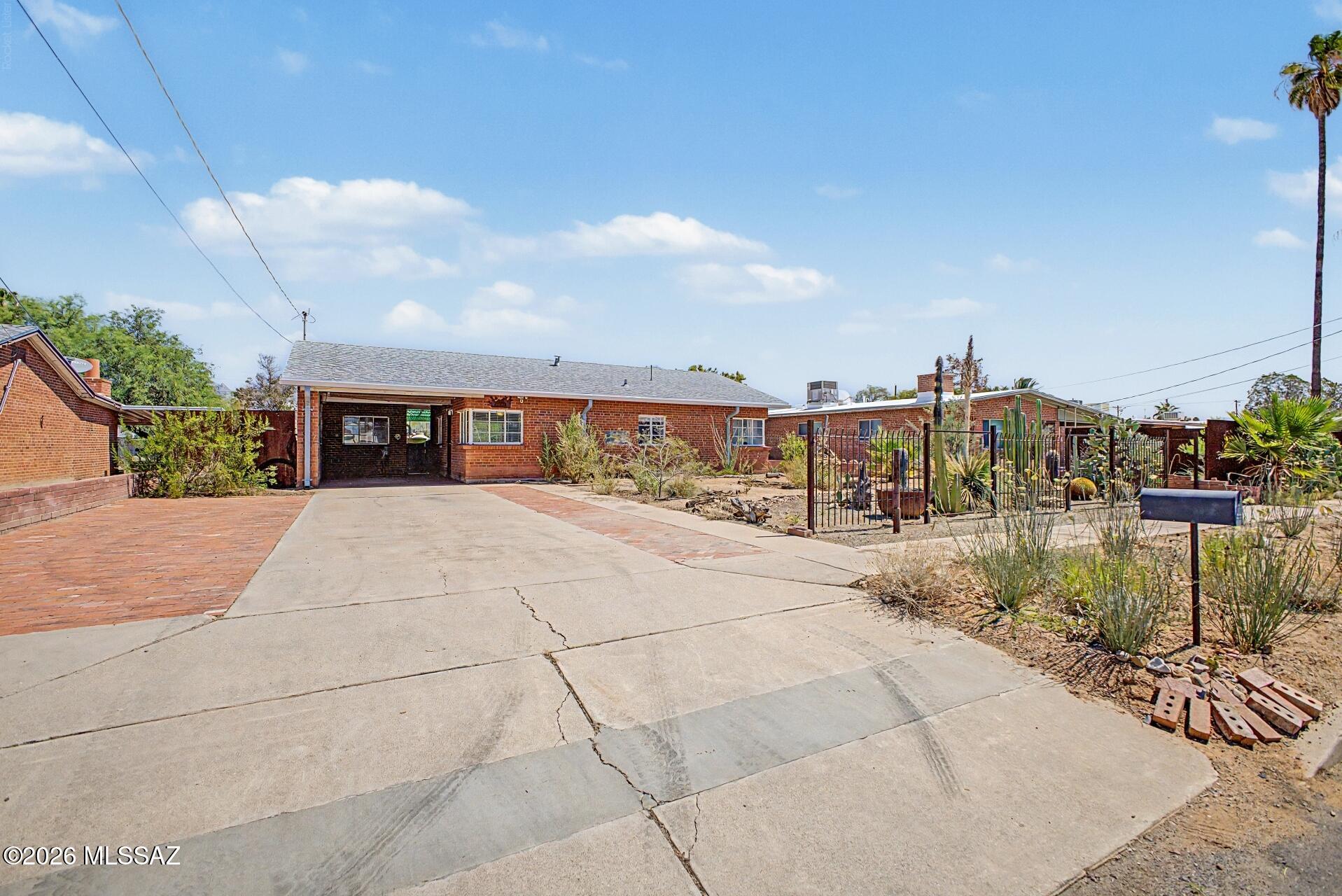 Mountain View Acre Farms - Residential