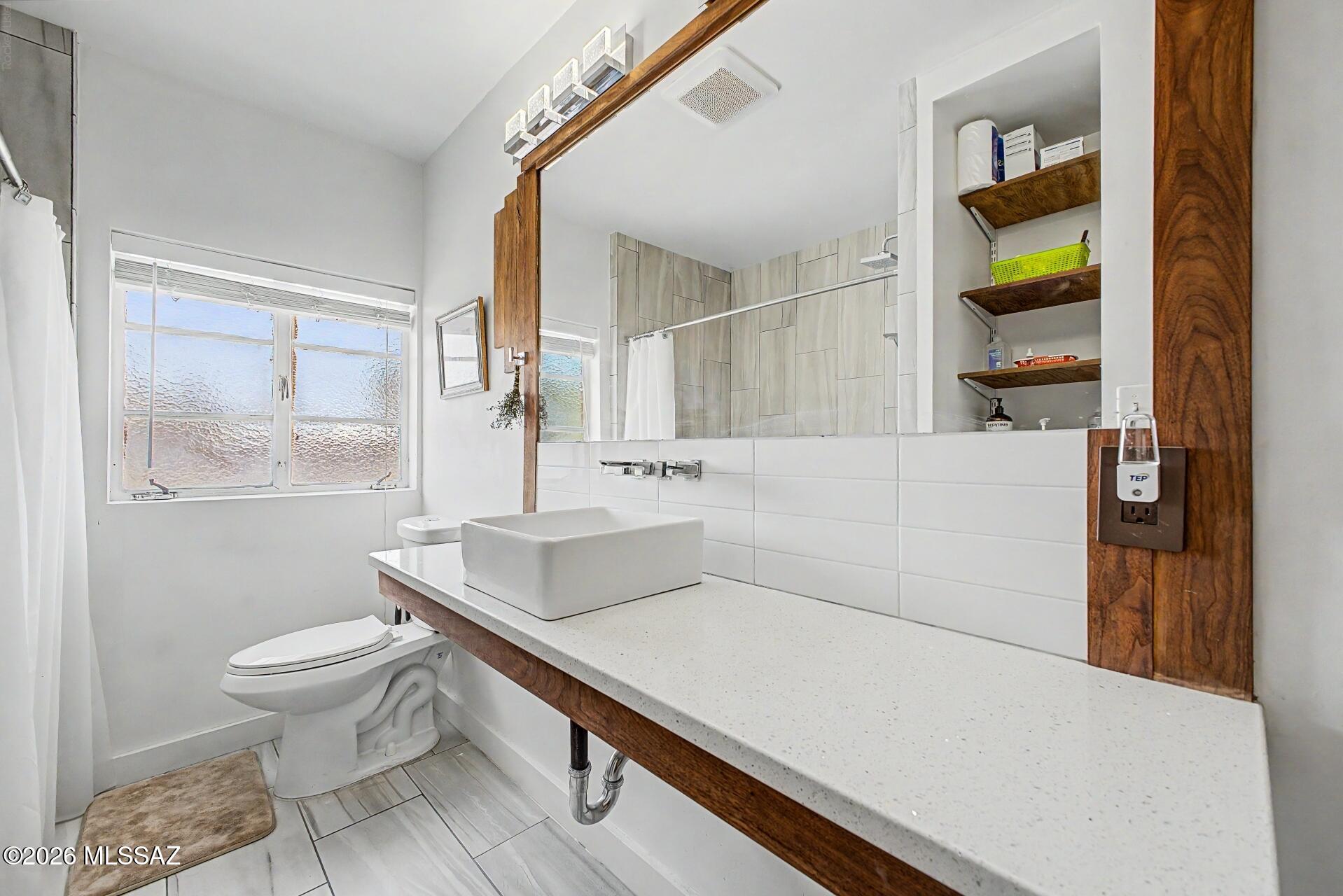 Mountain View Acre Farms - Residential