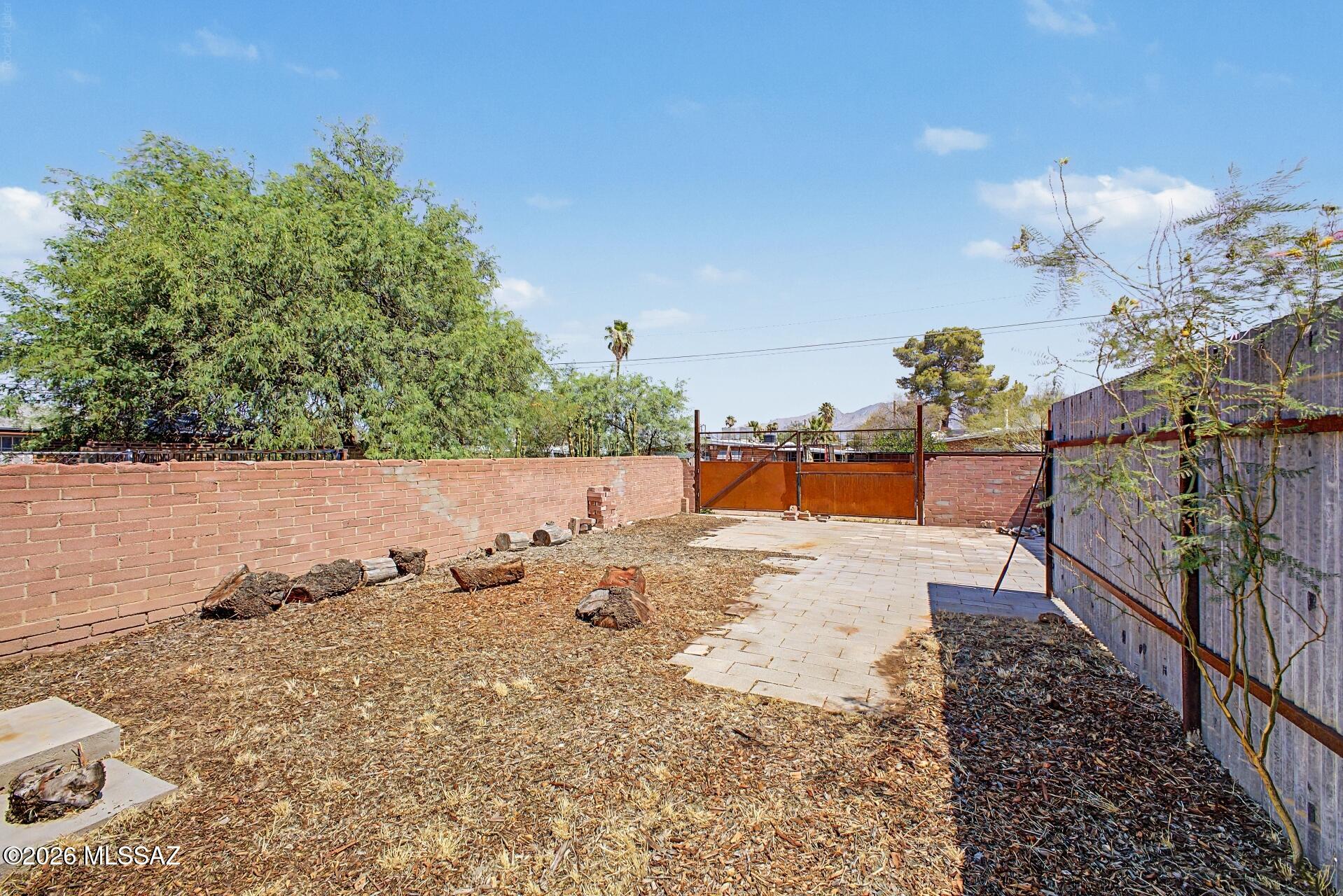 Mountain View Acre Farms - Residential