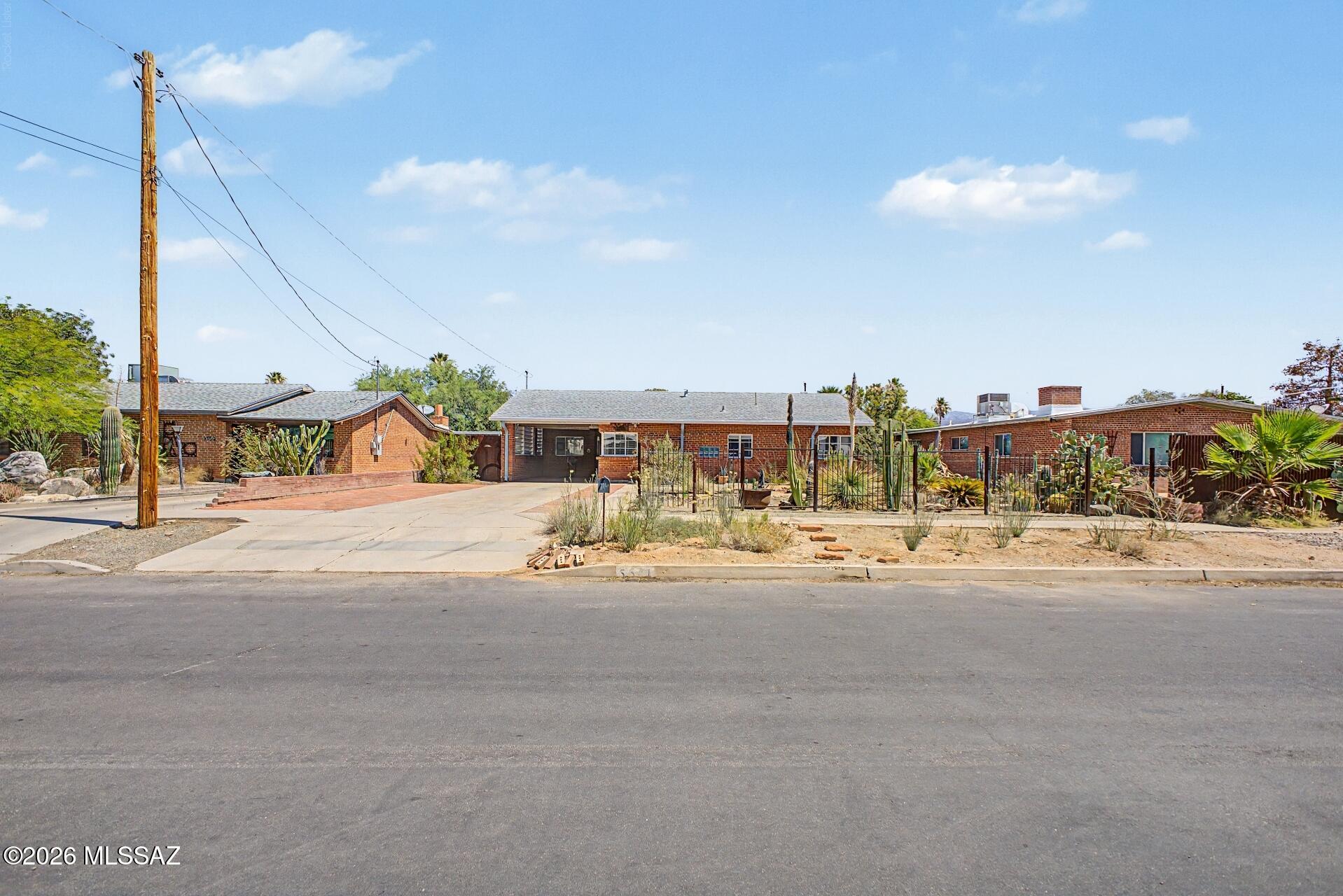 Mountain View Acre Farms - Residential