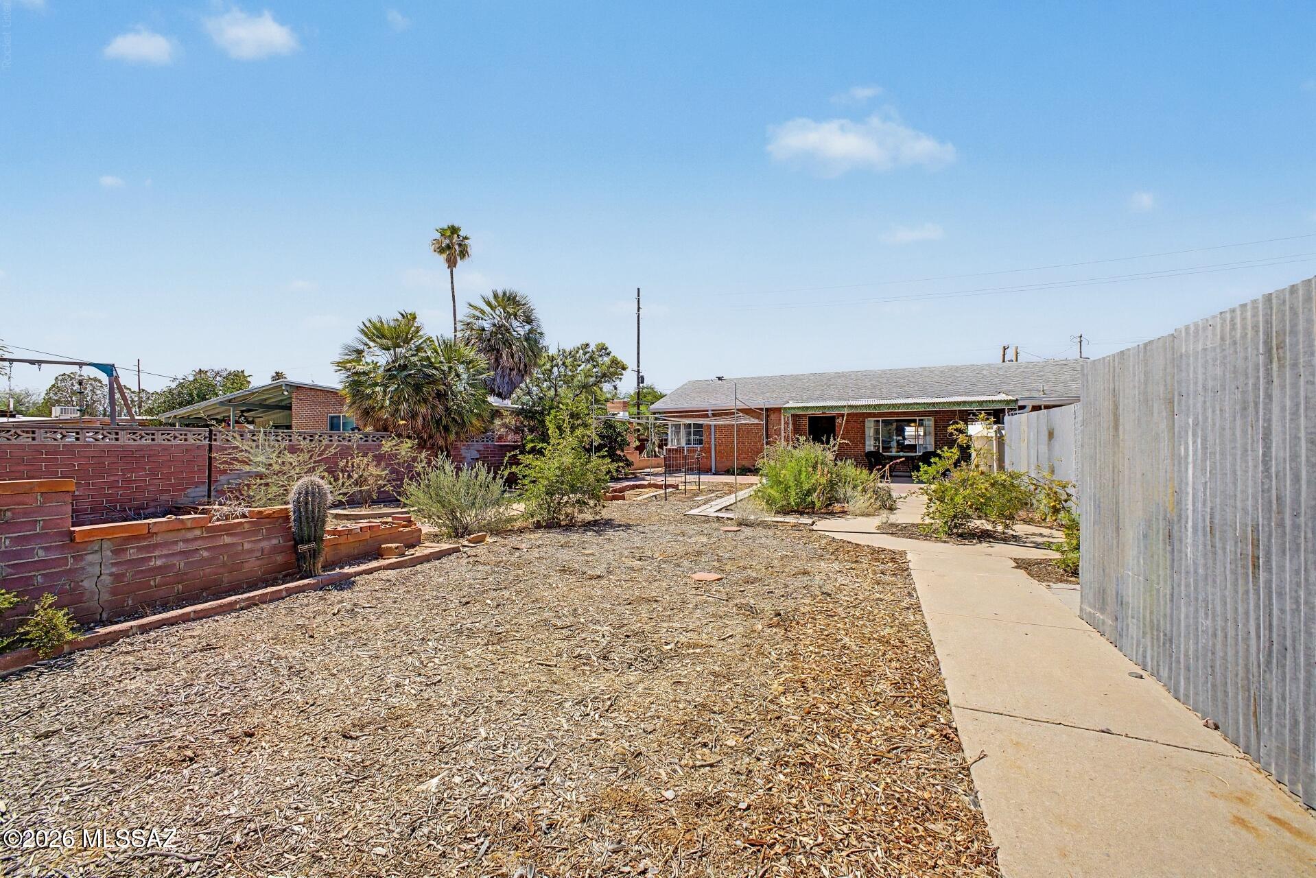 Mountain View Acre Farms - Residential