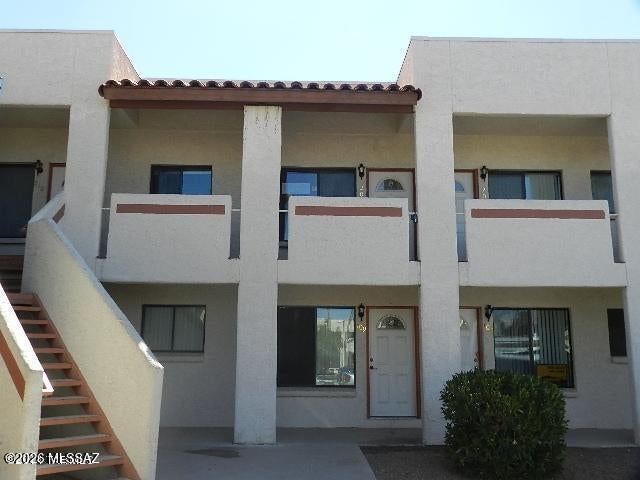 Sierra Madre Condos - Residential Lease