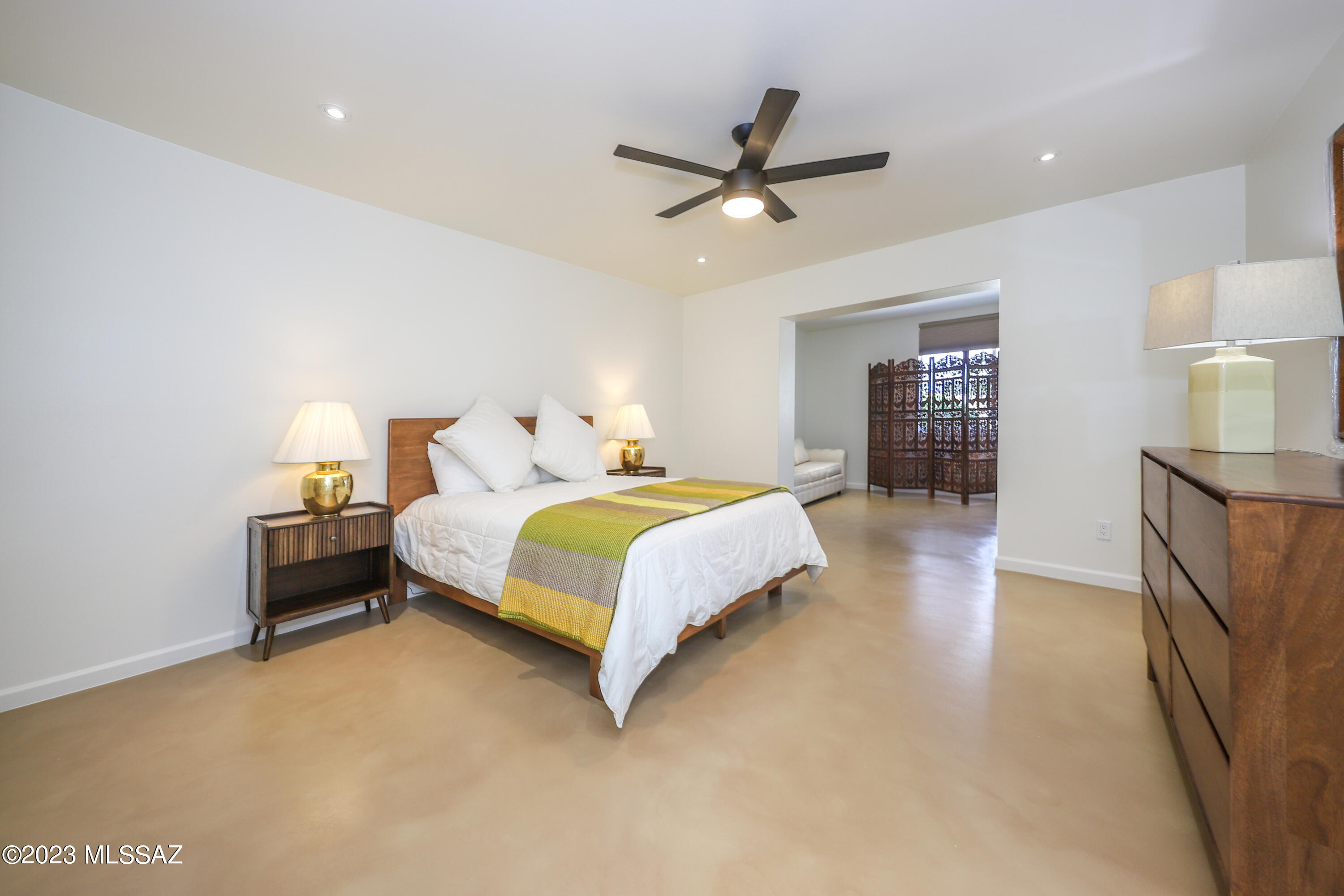 Casas Del Oro Norte Blk 4 - Residential Lease