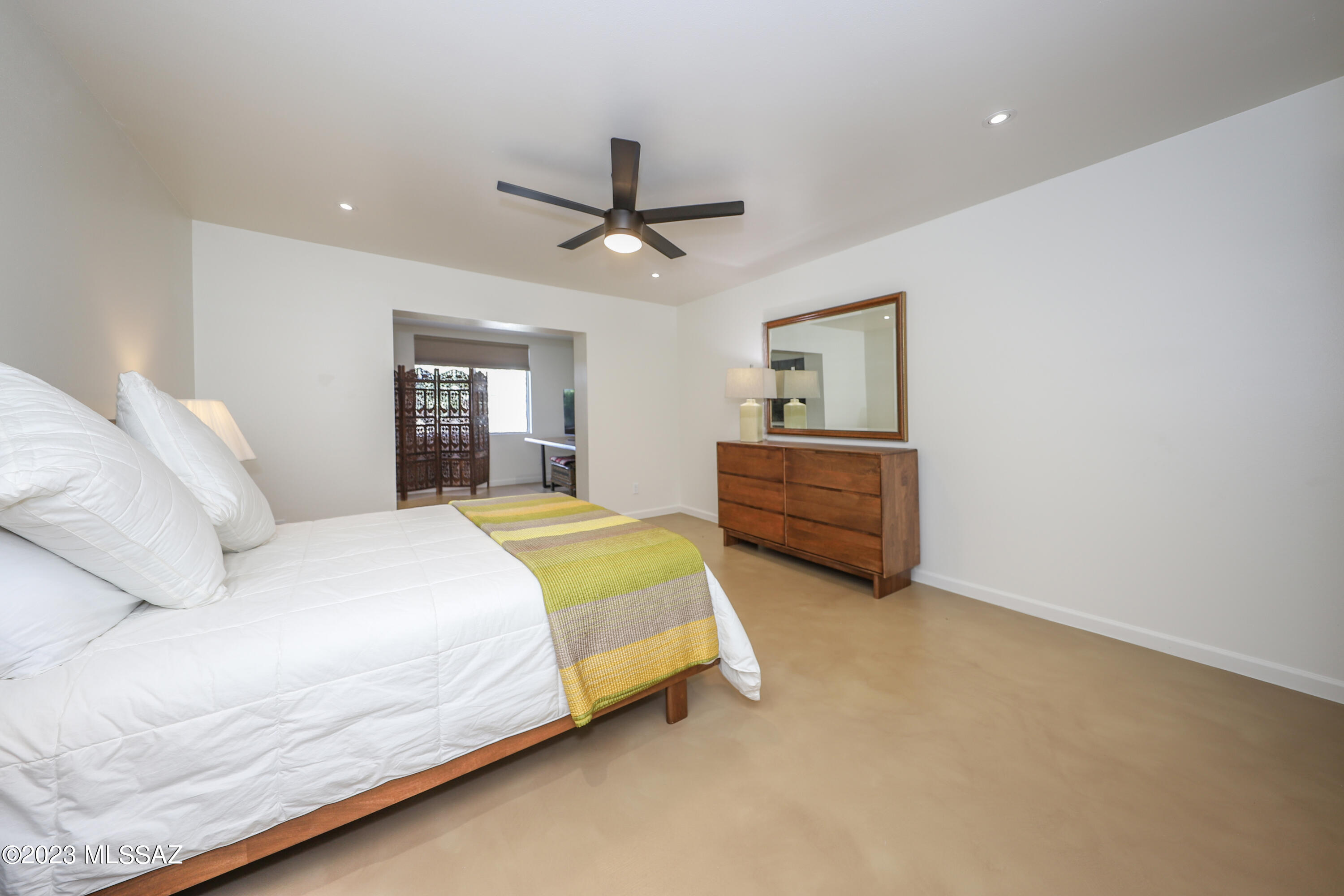 Casas Del Oro Norte Blk 4 - Residential Lease