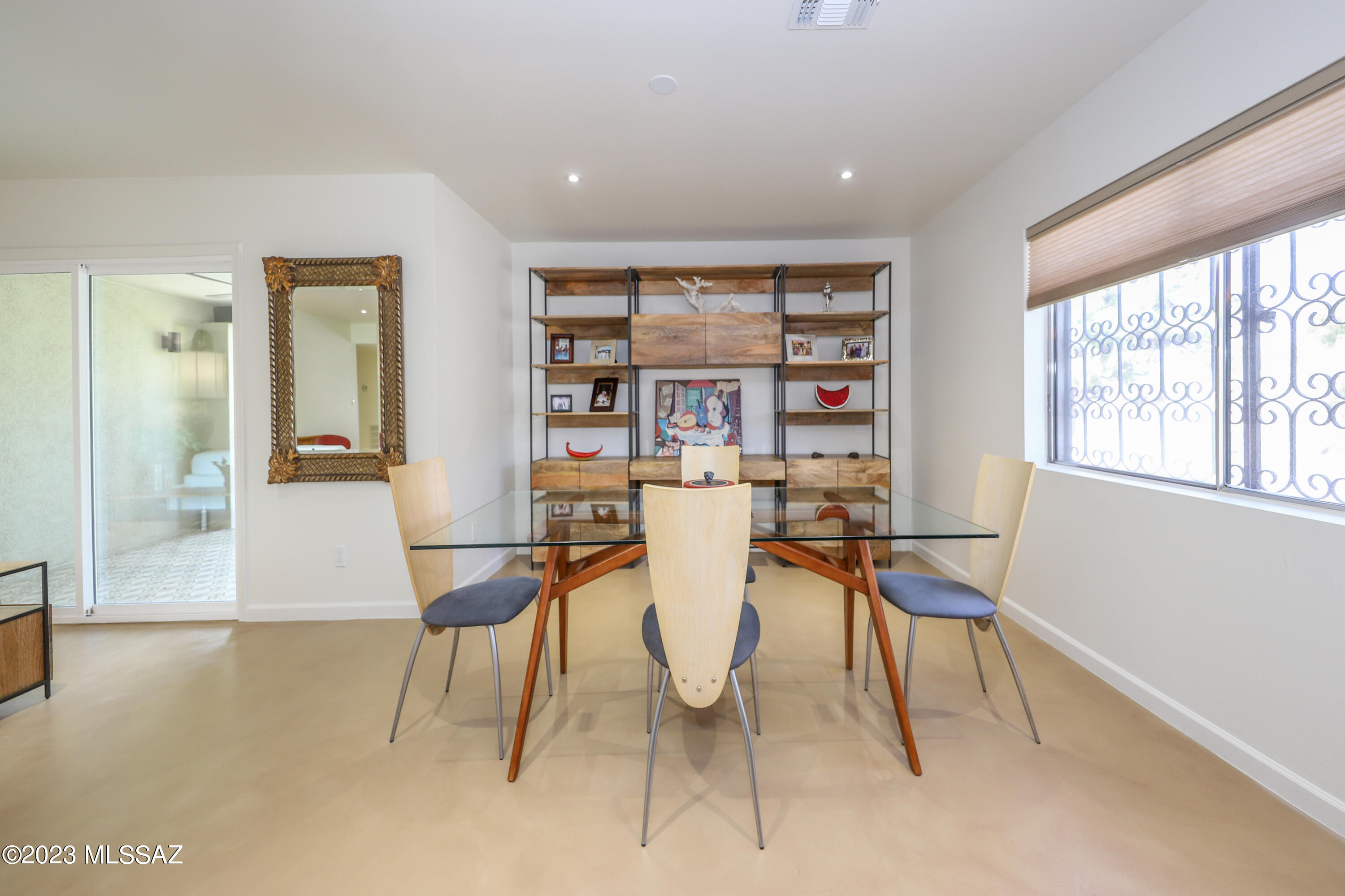 Casas Del Oro Norte Blk 4 - Residential Lease